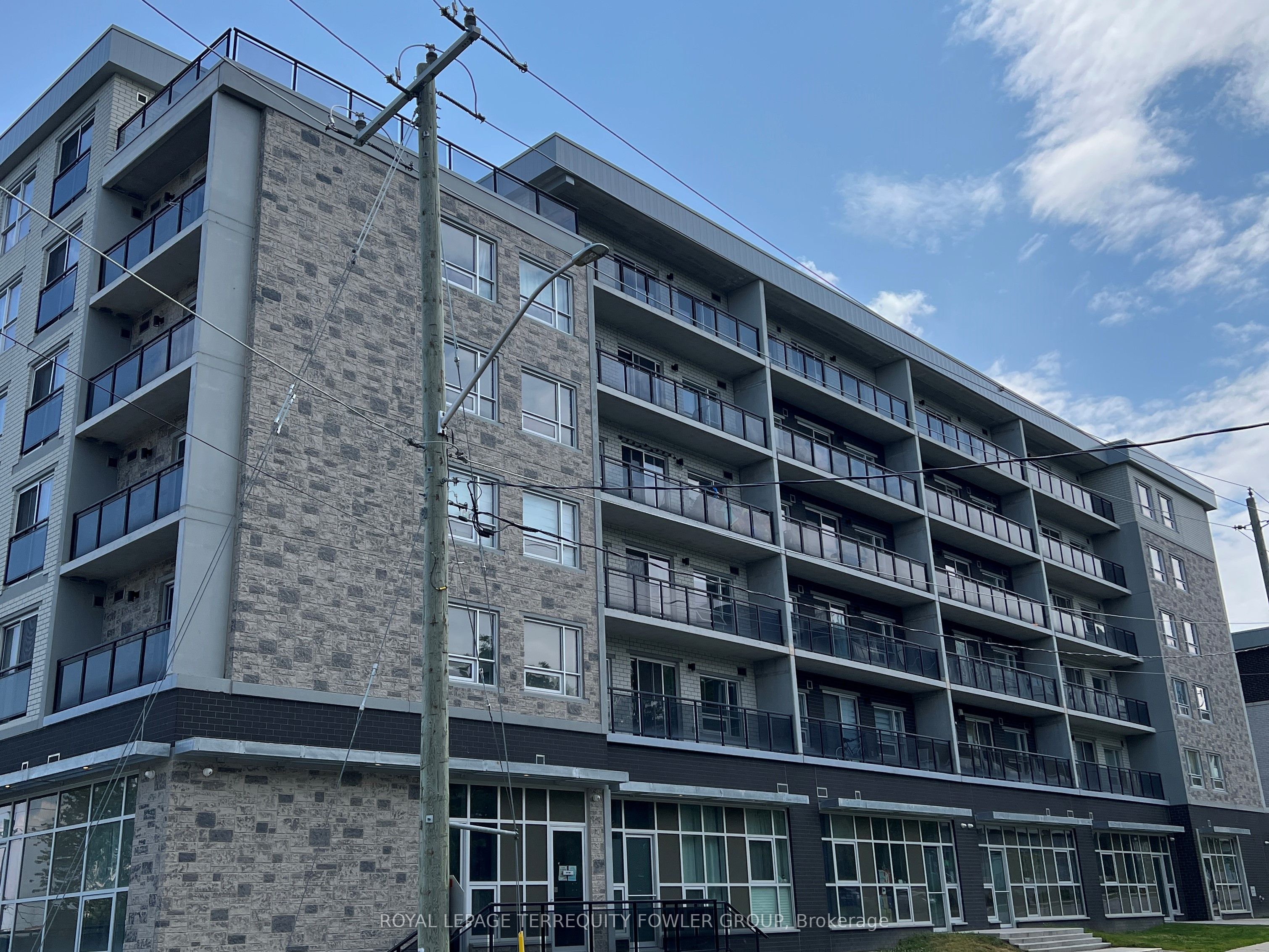 275 Larch Street 606 Property Photo 1