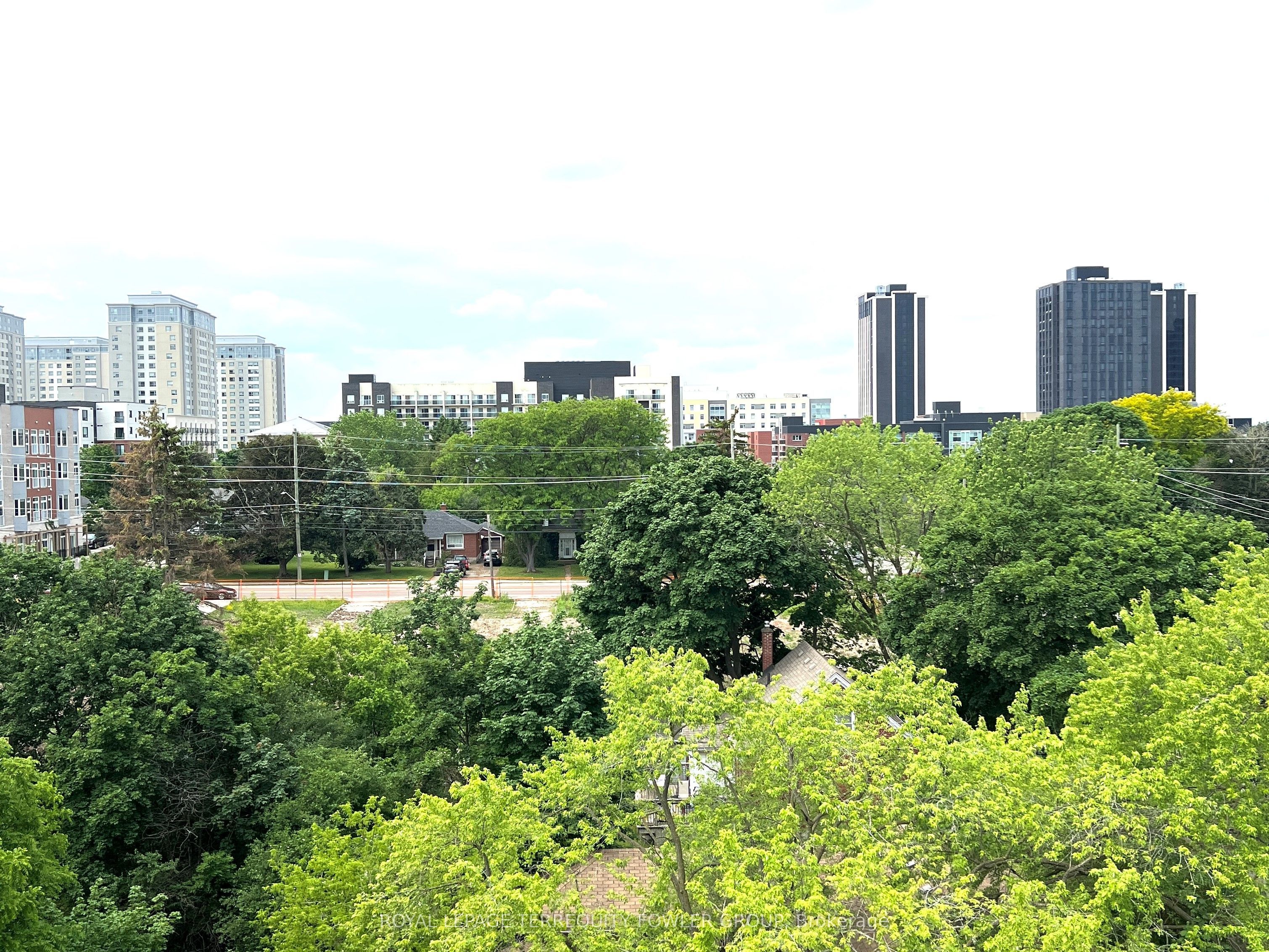 275 Larch Street 606 Property Photo 14