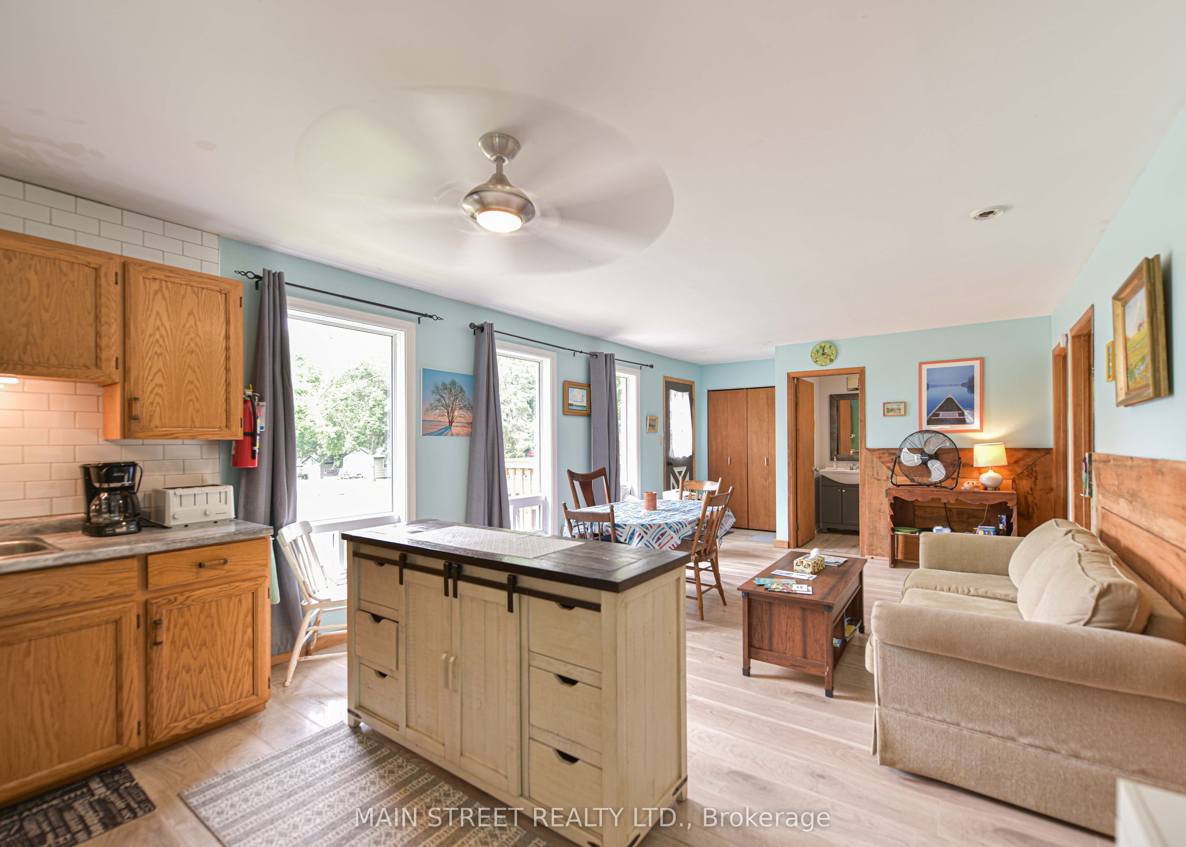 230-232 Lake Dalrymple Road 20 Property Photo 1