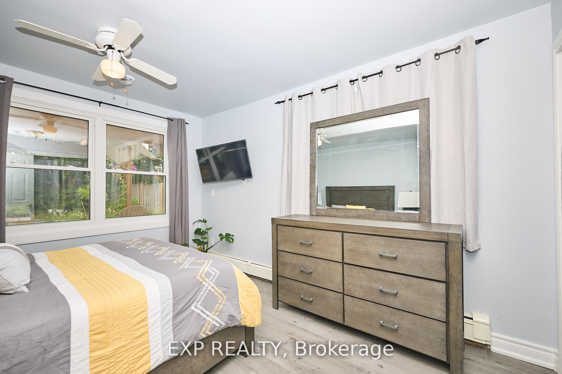 31 Woodrow Street Property Photo 17