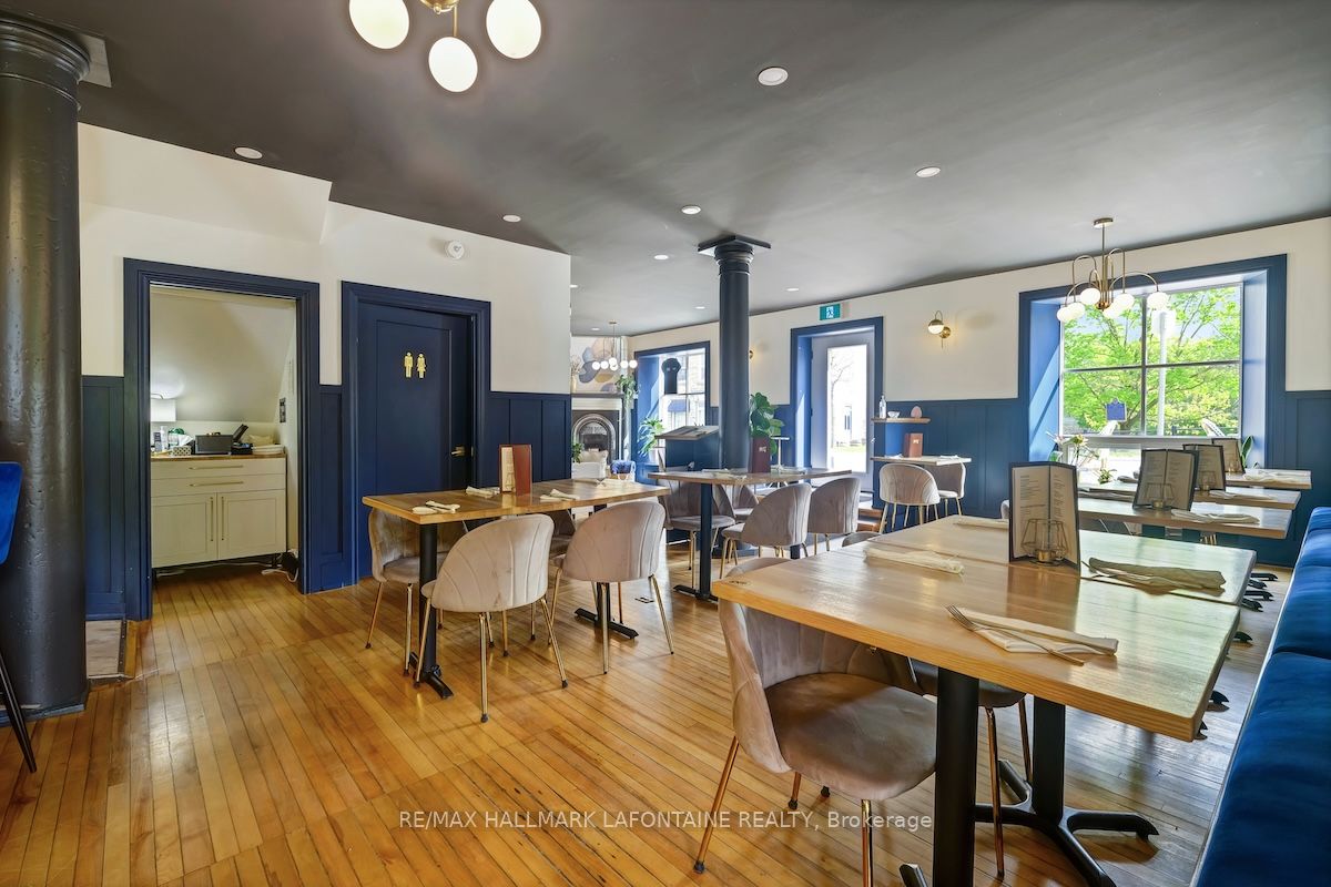 100 Gore St E Property Photo 4