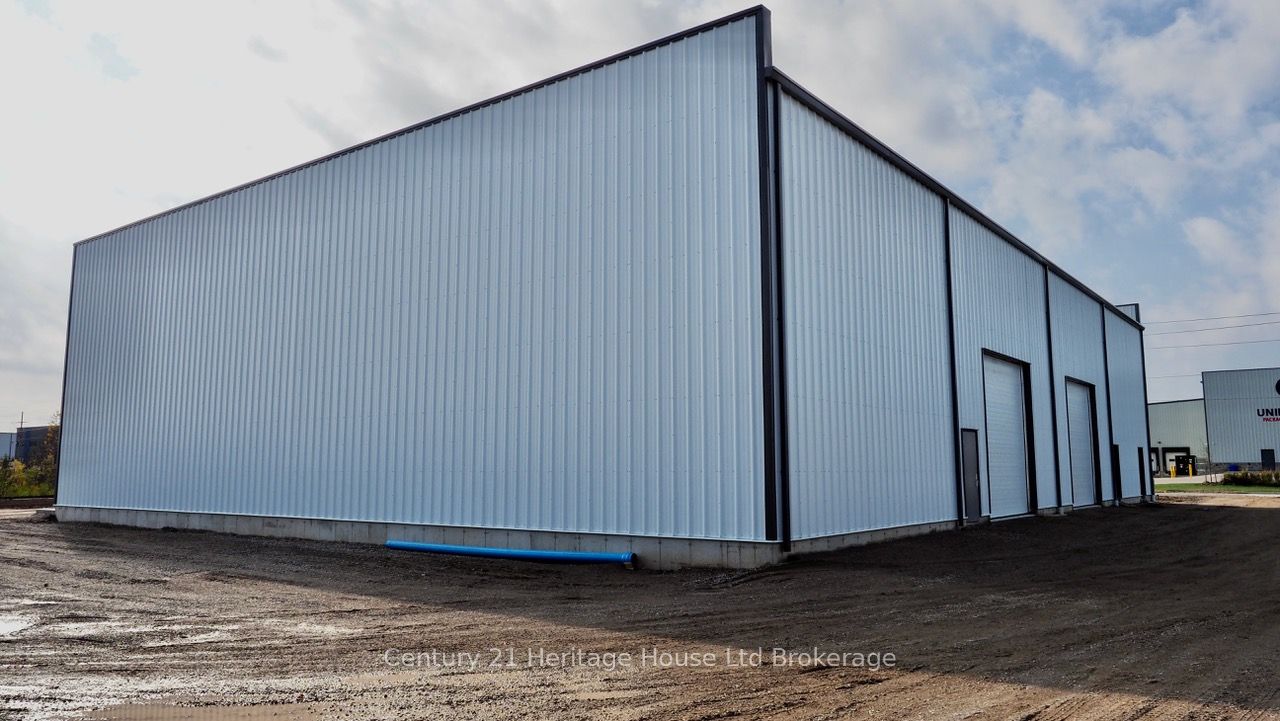 462 Griffin Way Property Photo 7