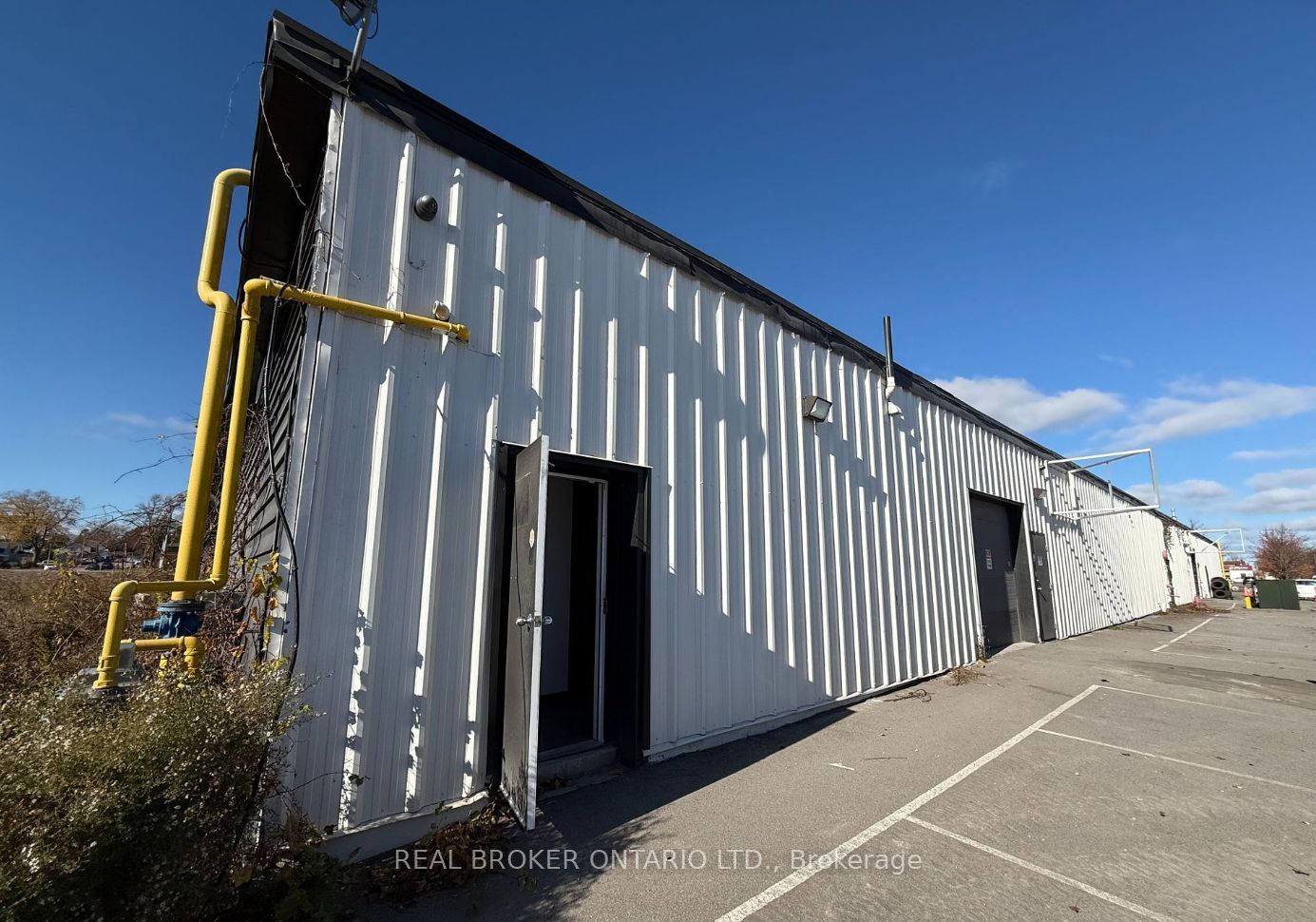 5900 Thorold Stone Rd Property Photo 1