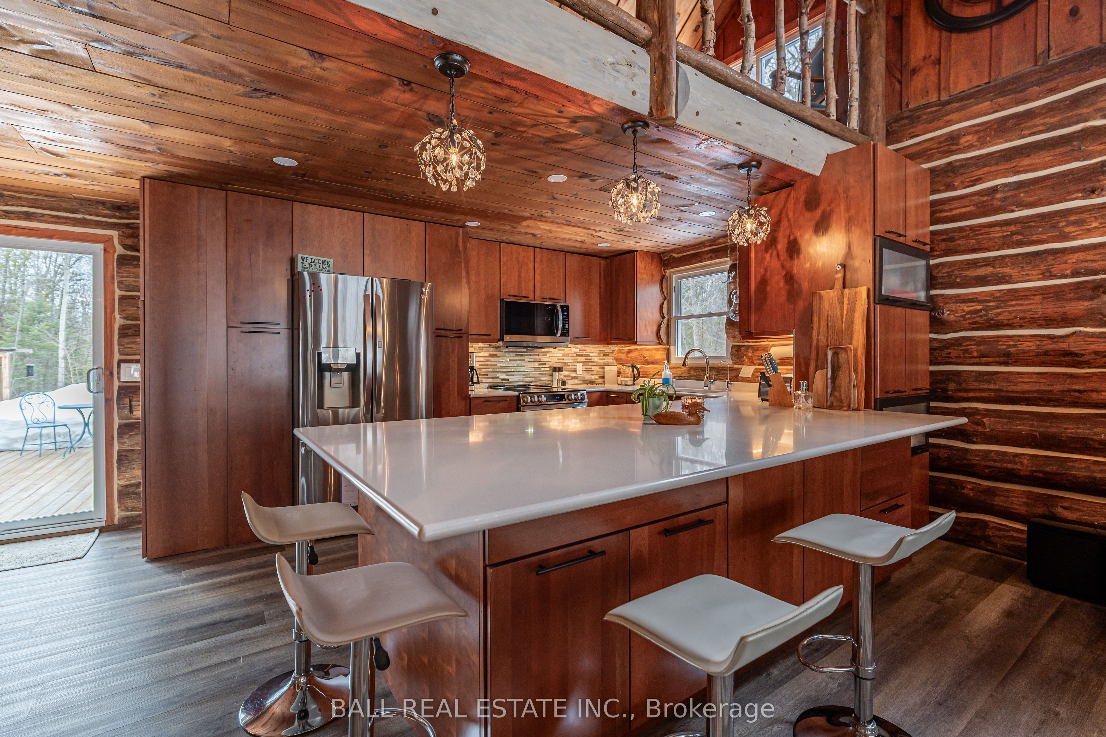 1155 Mississauga Road Property Photo 8