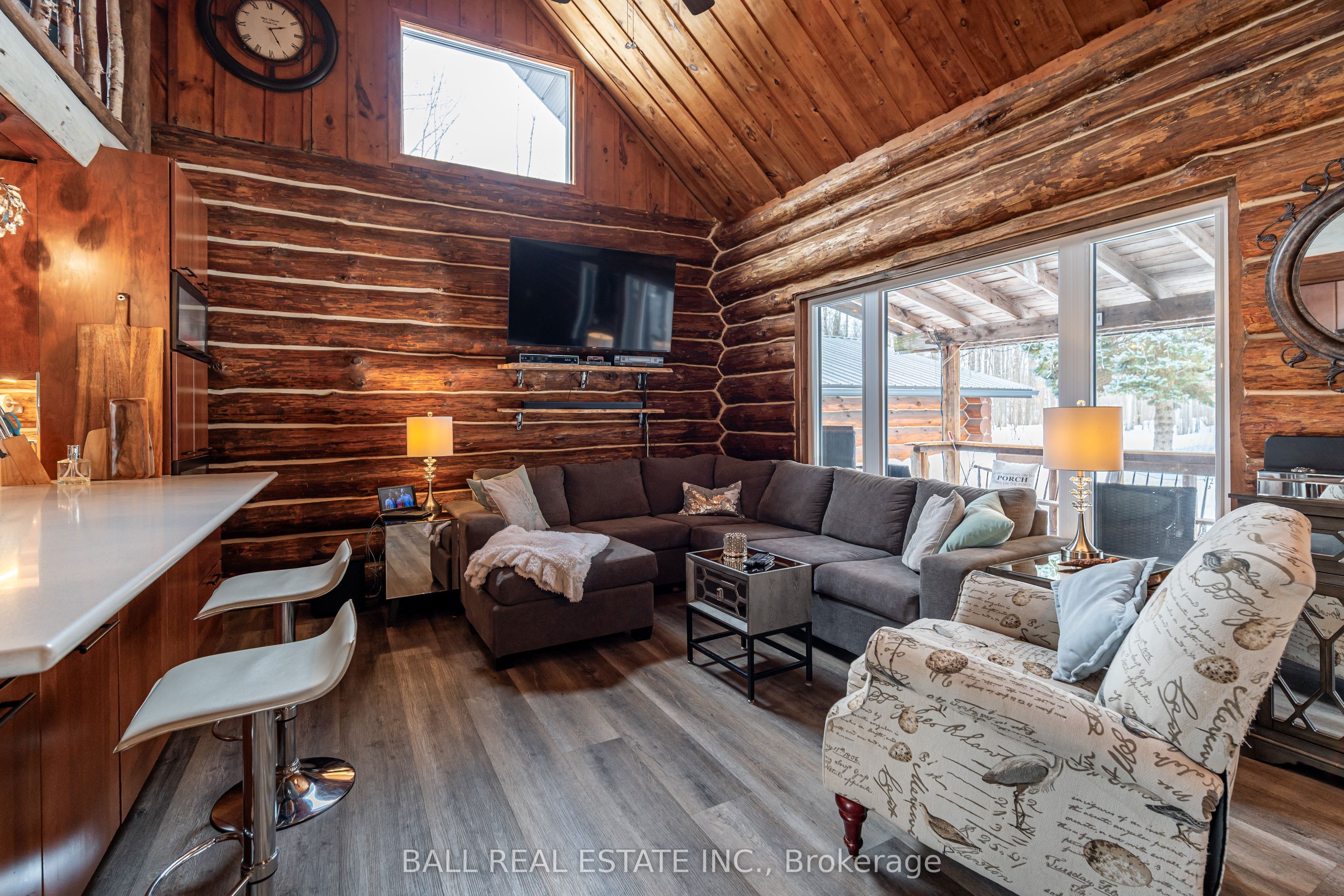 1155 Mississauga Road Property Photo 11