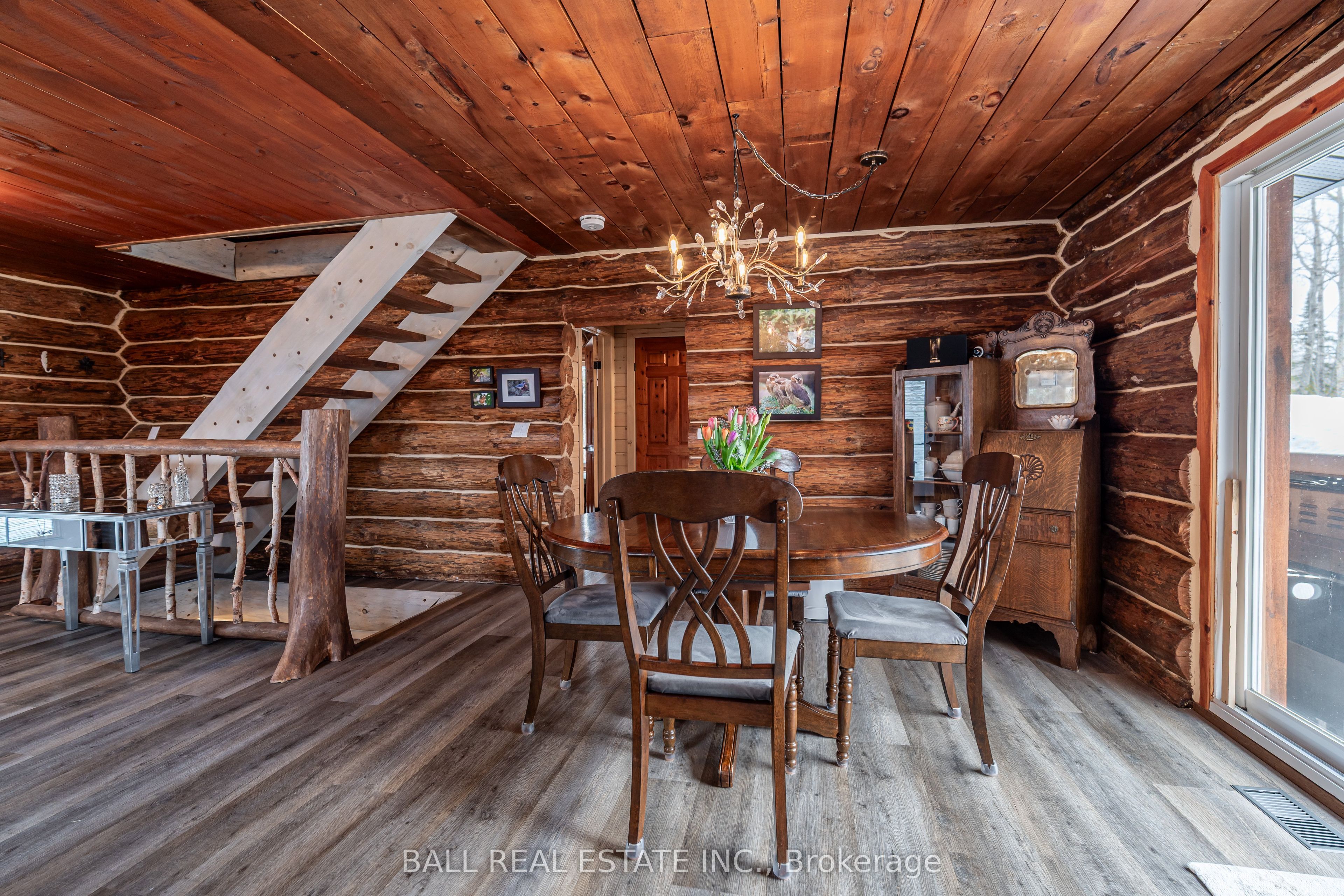 1155 Mississauga Road Property Photo 12