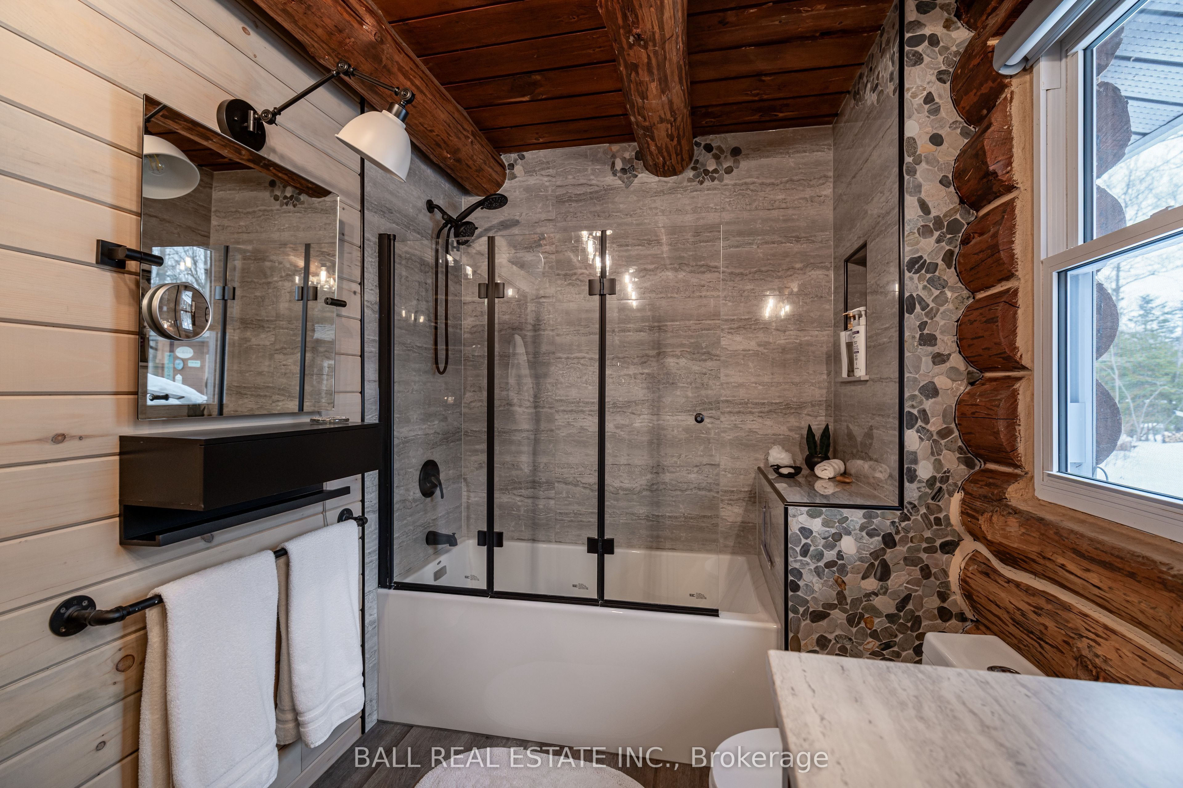 1155 Mississauga Road Property Photo 18