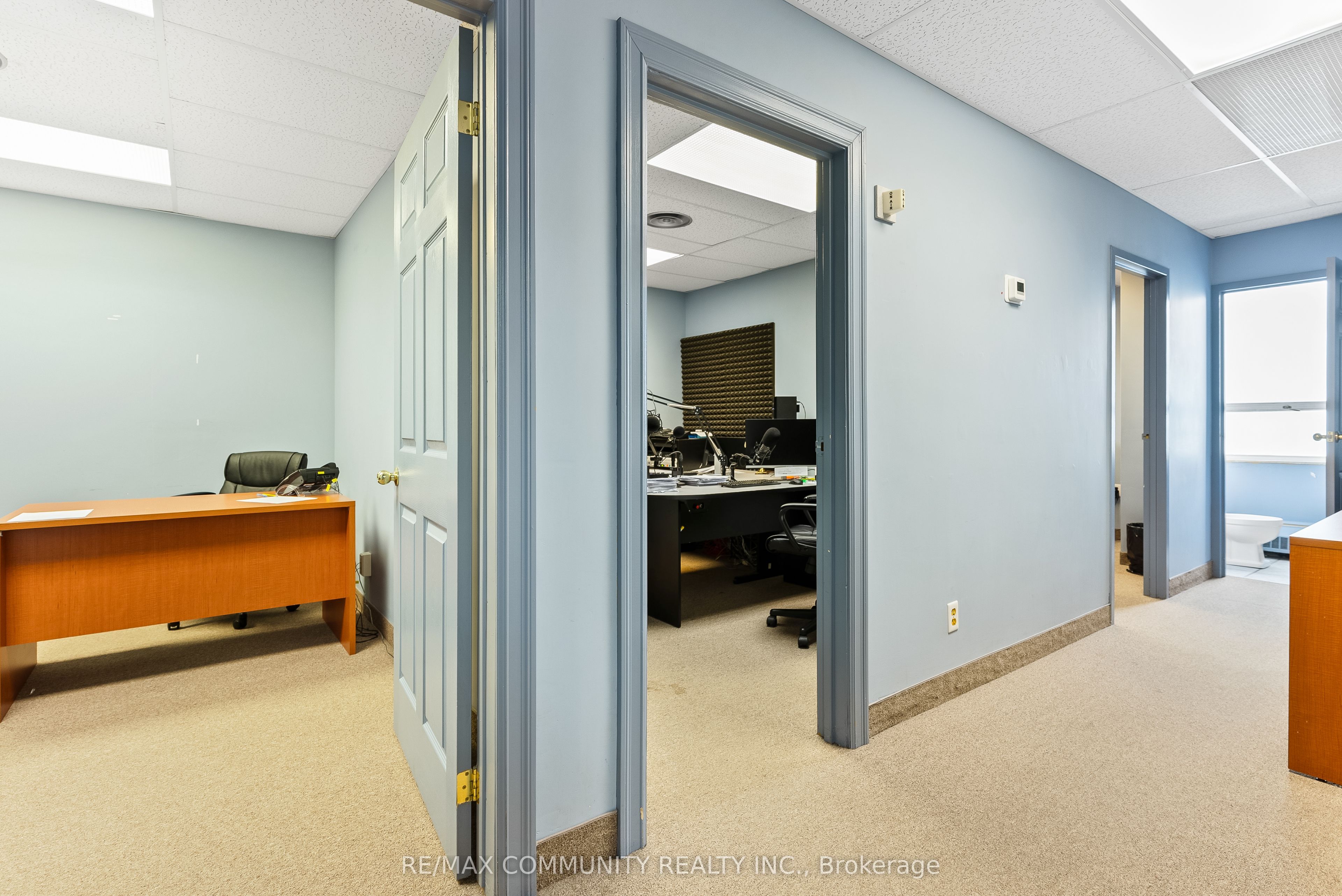 1378 Ouellette Avenue Property Photo 22