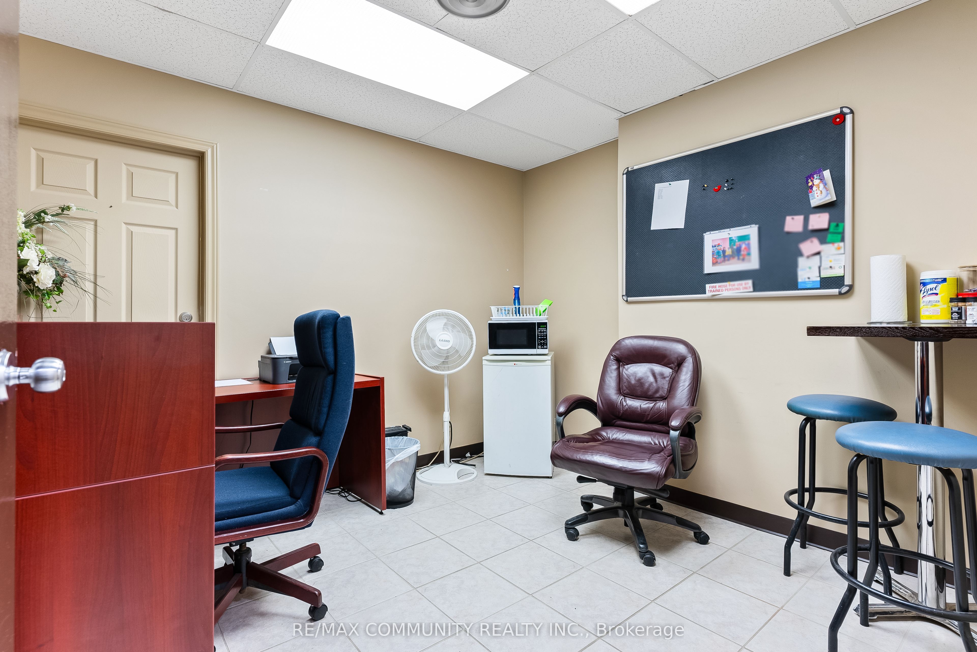 1378 Ouellette Avenue Property Photo 23