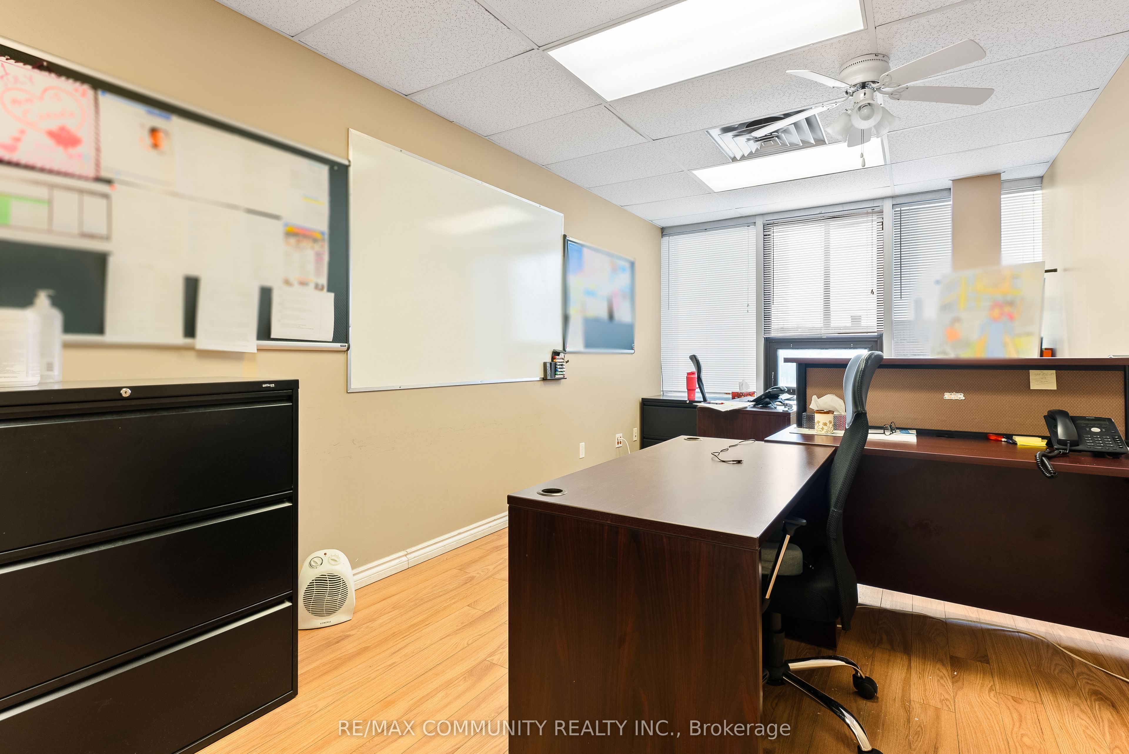 1378 Ouellette Avenue Property Photo 33