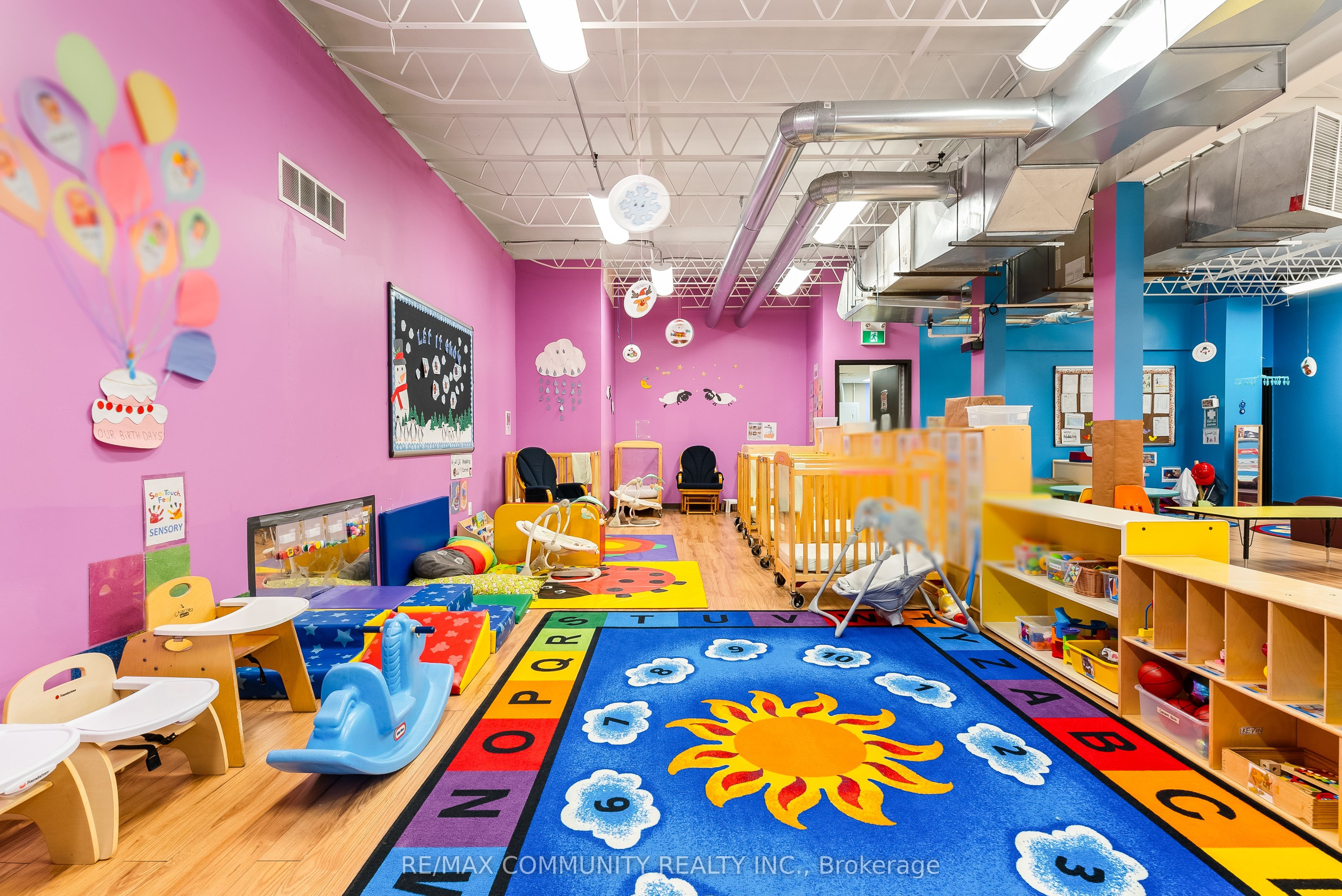 1378 Ouellette Avenue Property Photo 38