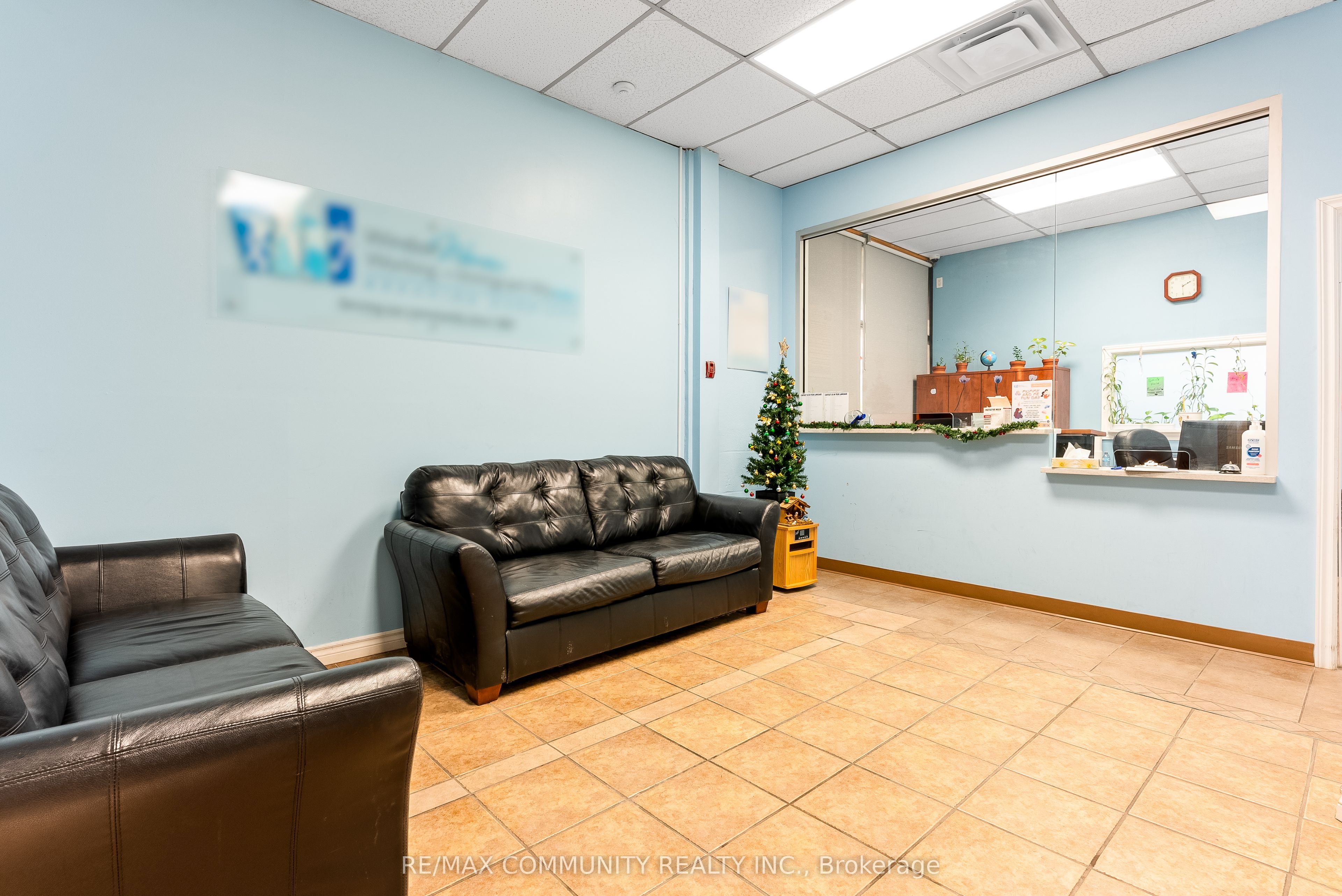 1378 Ouellette Avenue Property Photo 41