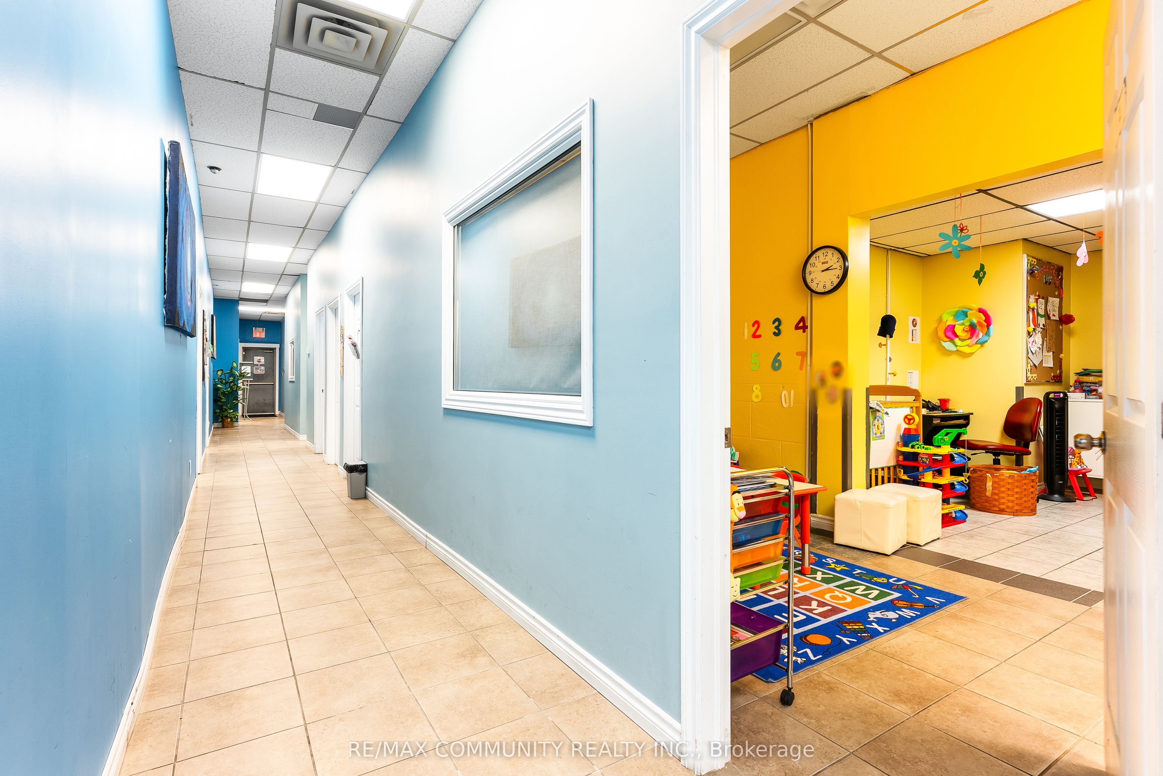 1378 Ouellette Avenue Property Photo 45