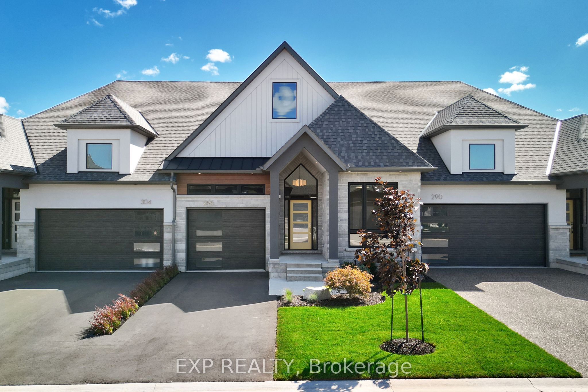 296 Perth Trl Property Photo 1