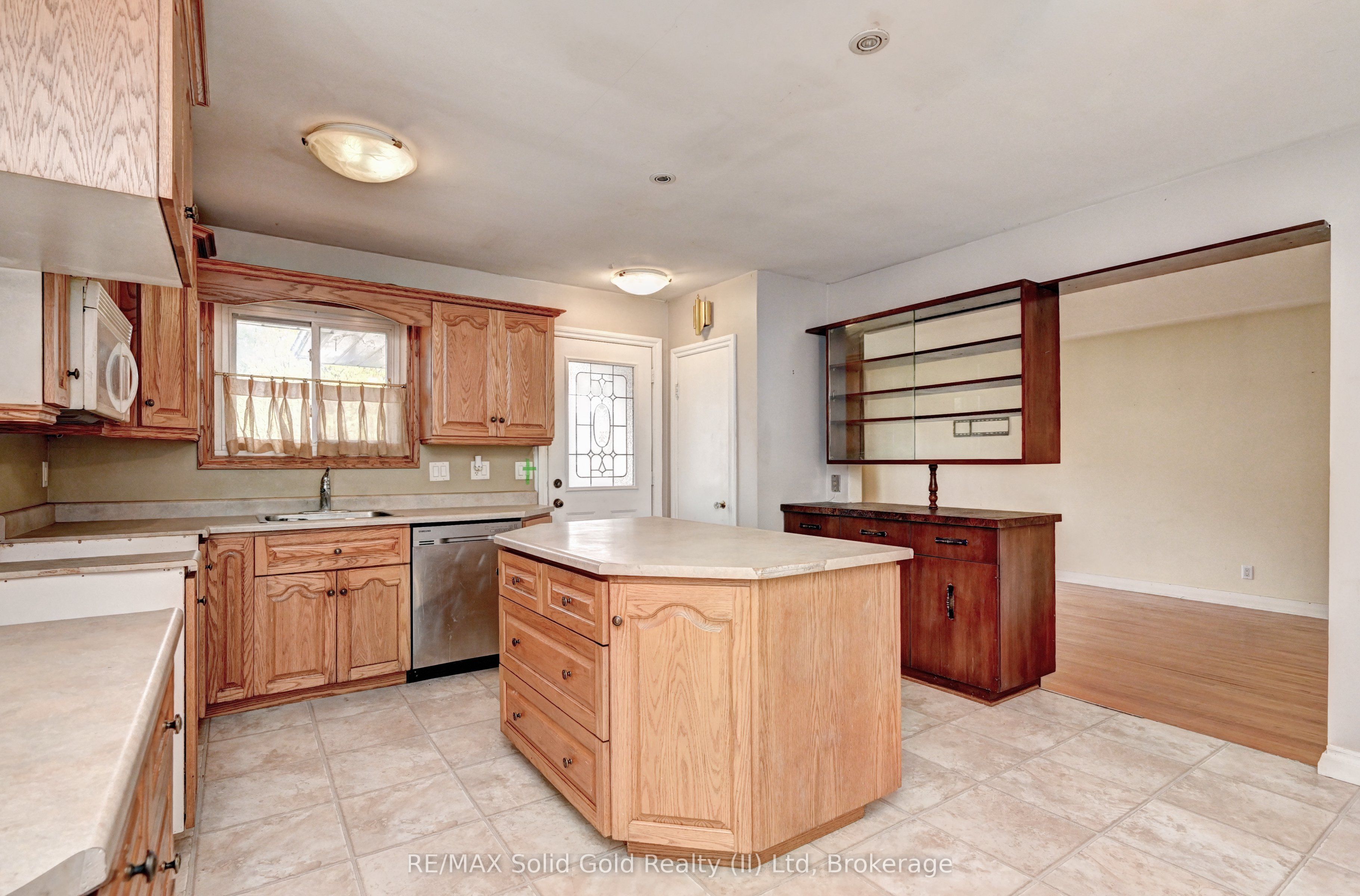 246 Eighth Avenue Property Photo 7