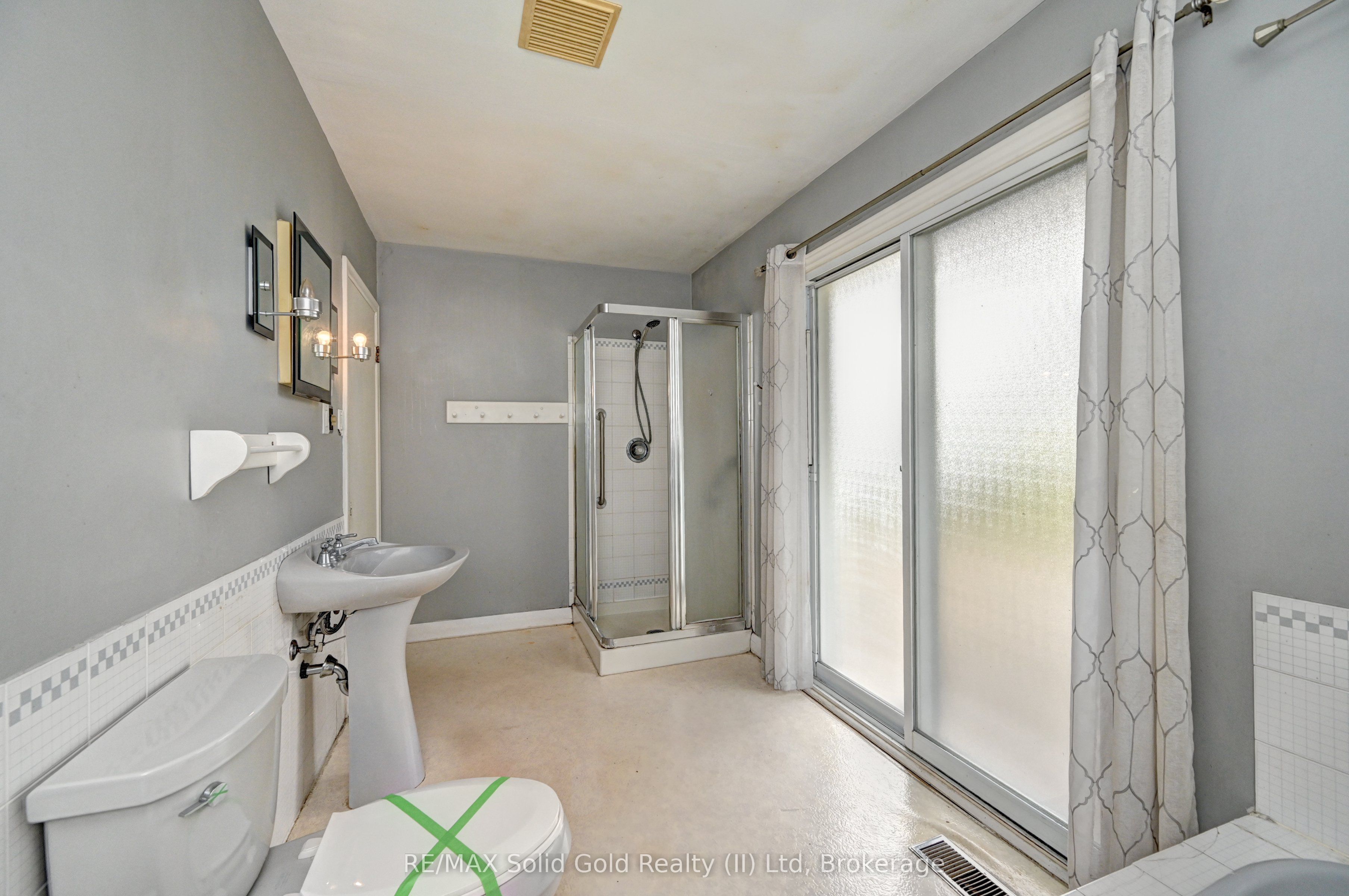 246 Eighth Avenue Property Photo 19