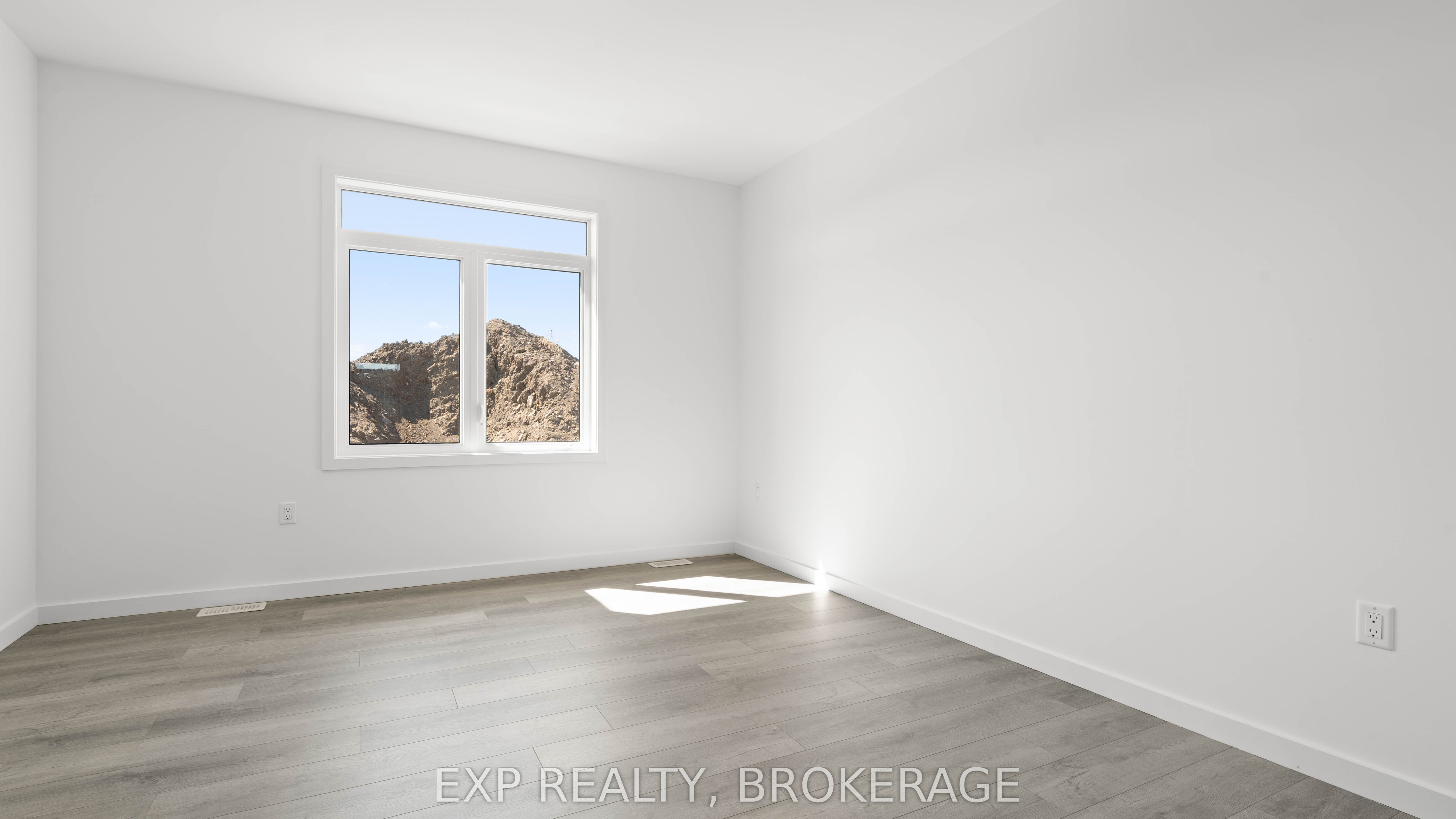 15 Summit (lot 53) Crescent Property Photo 16