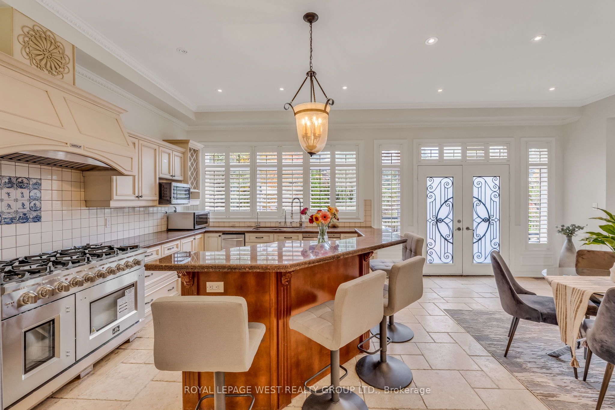 35 Playfair Court Property Photo 15