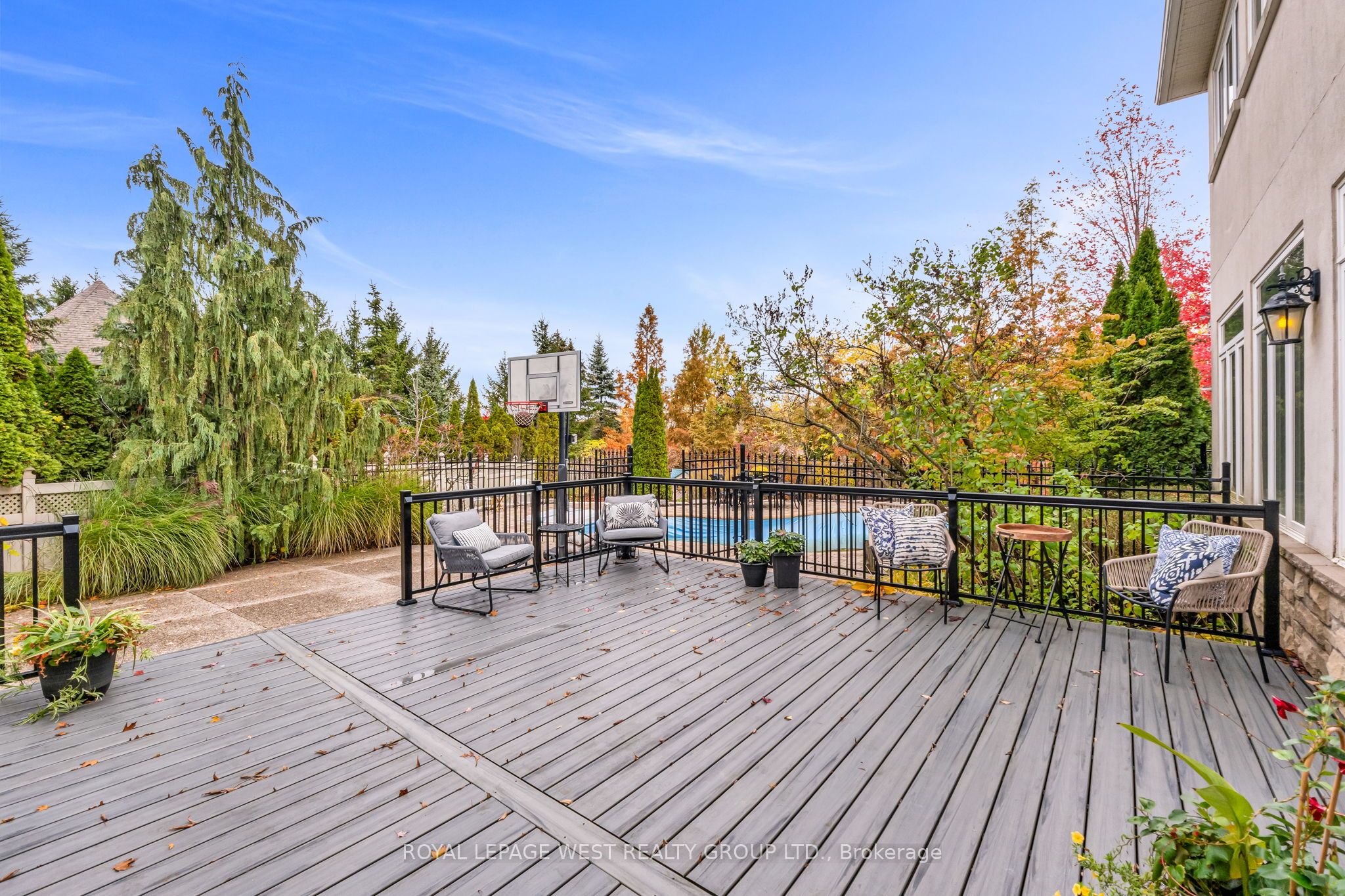 35 Playfair Court Property Photo 39