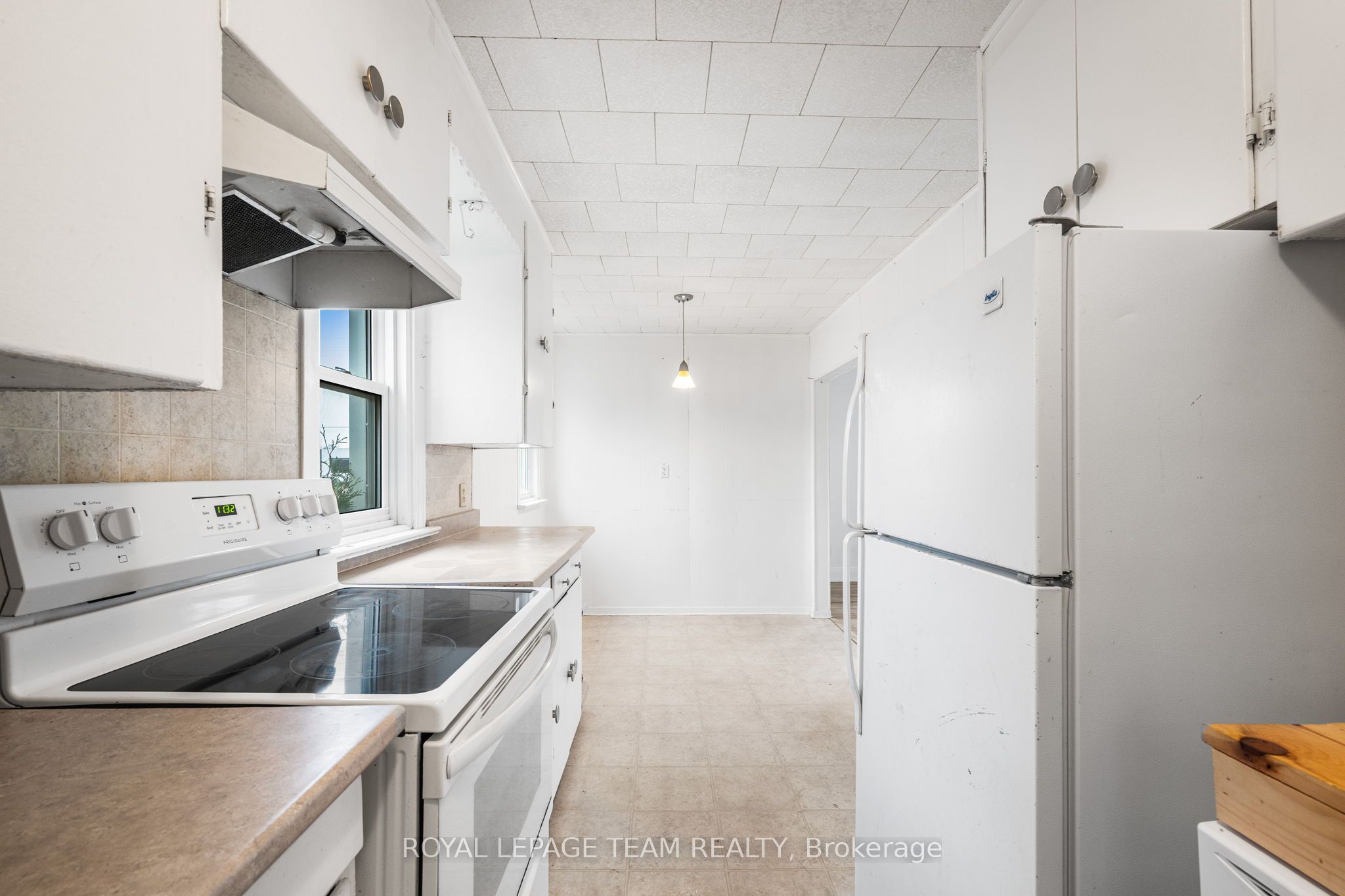 266 Daniel St S Property Photo 12