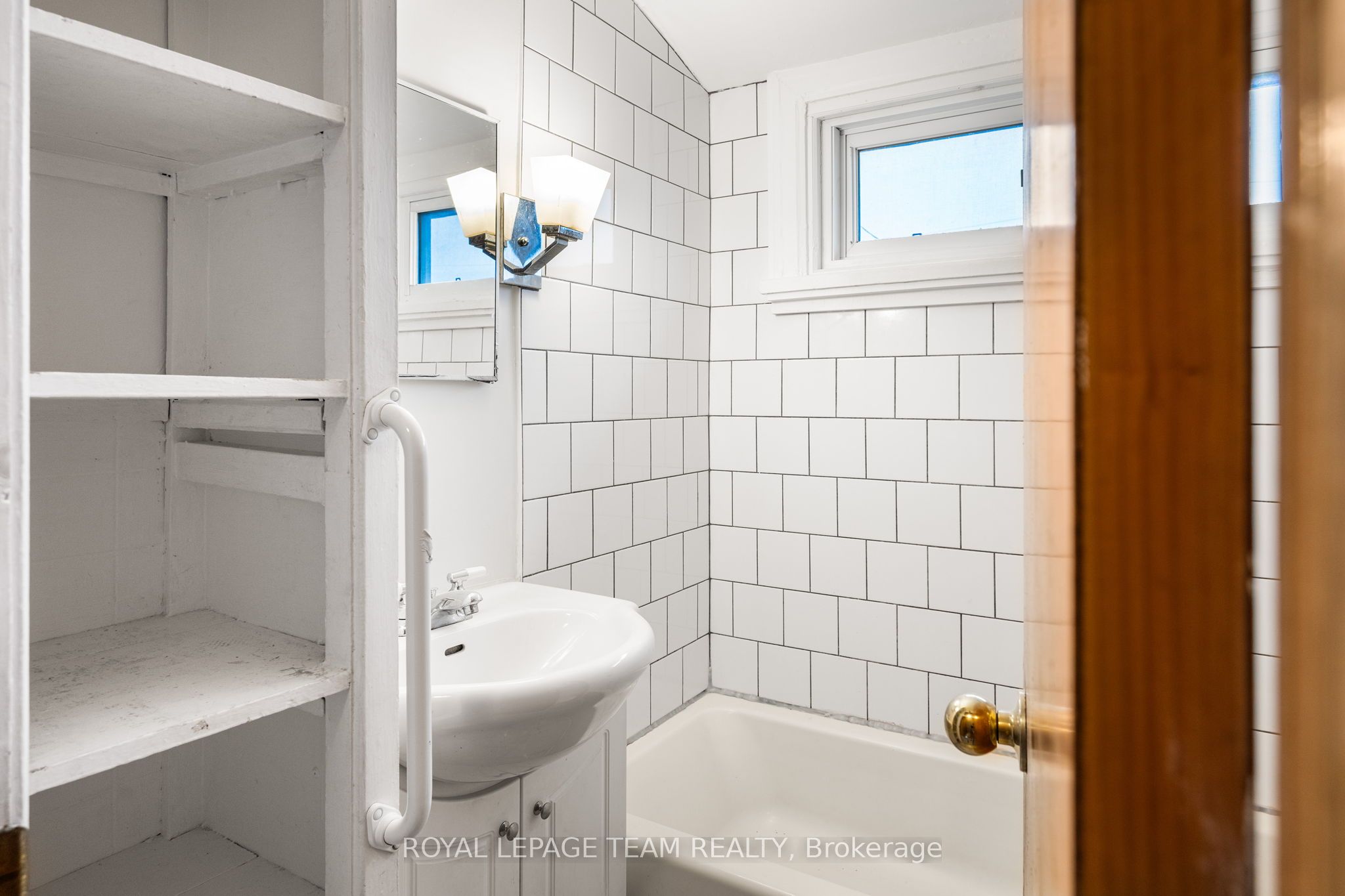 266 Daniel St S Property Photo 30