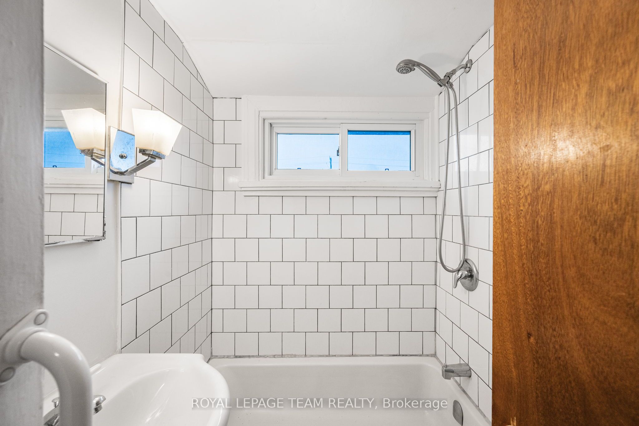 266 Daniel St S Property Photo 31