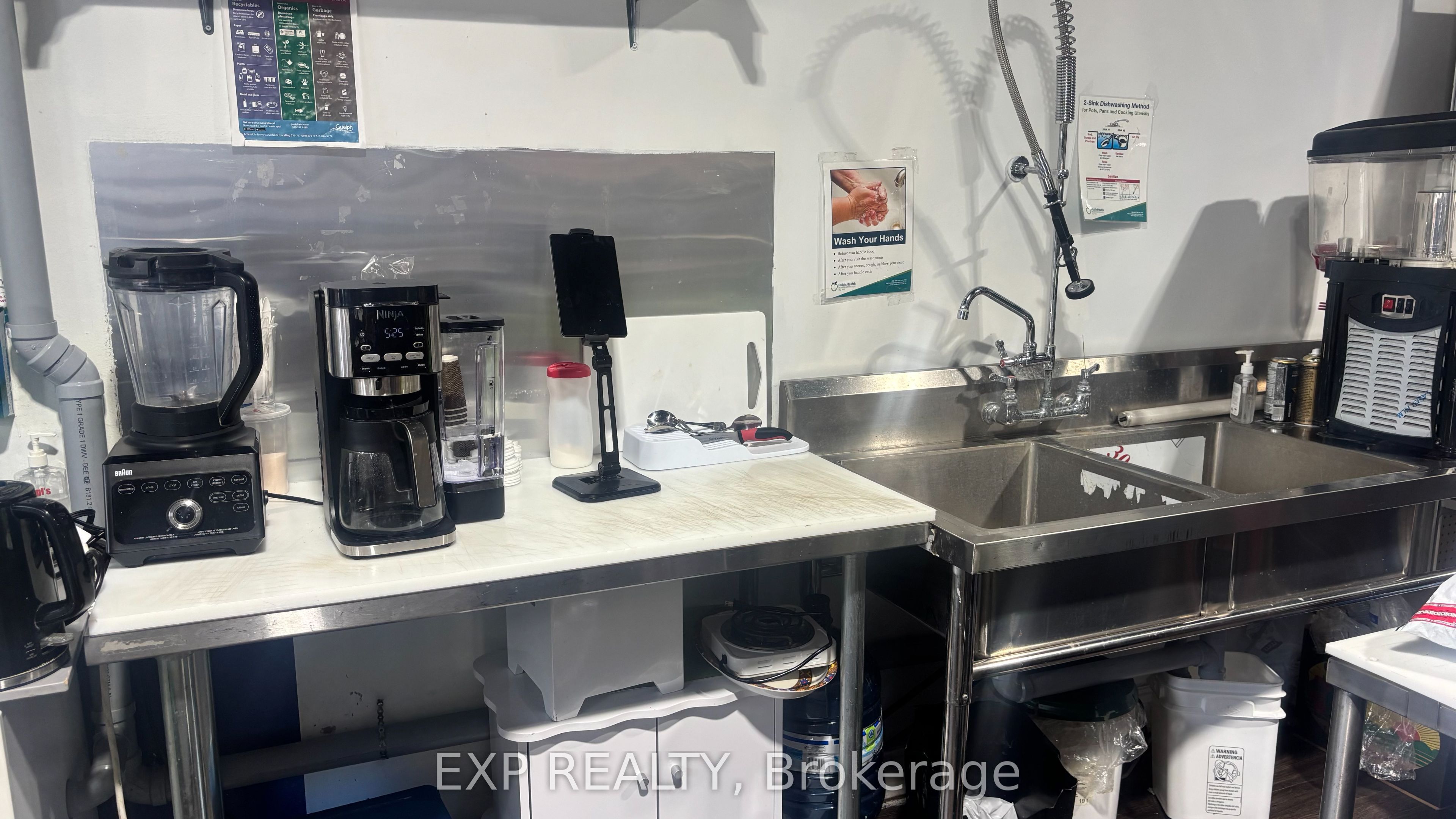 83 Macdonell Street Property Photo 7