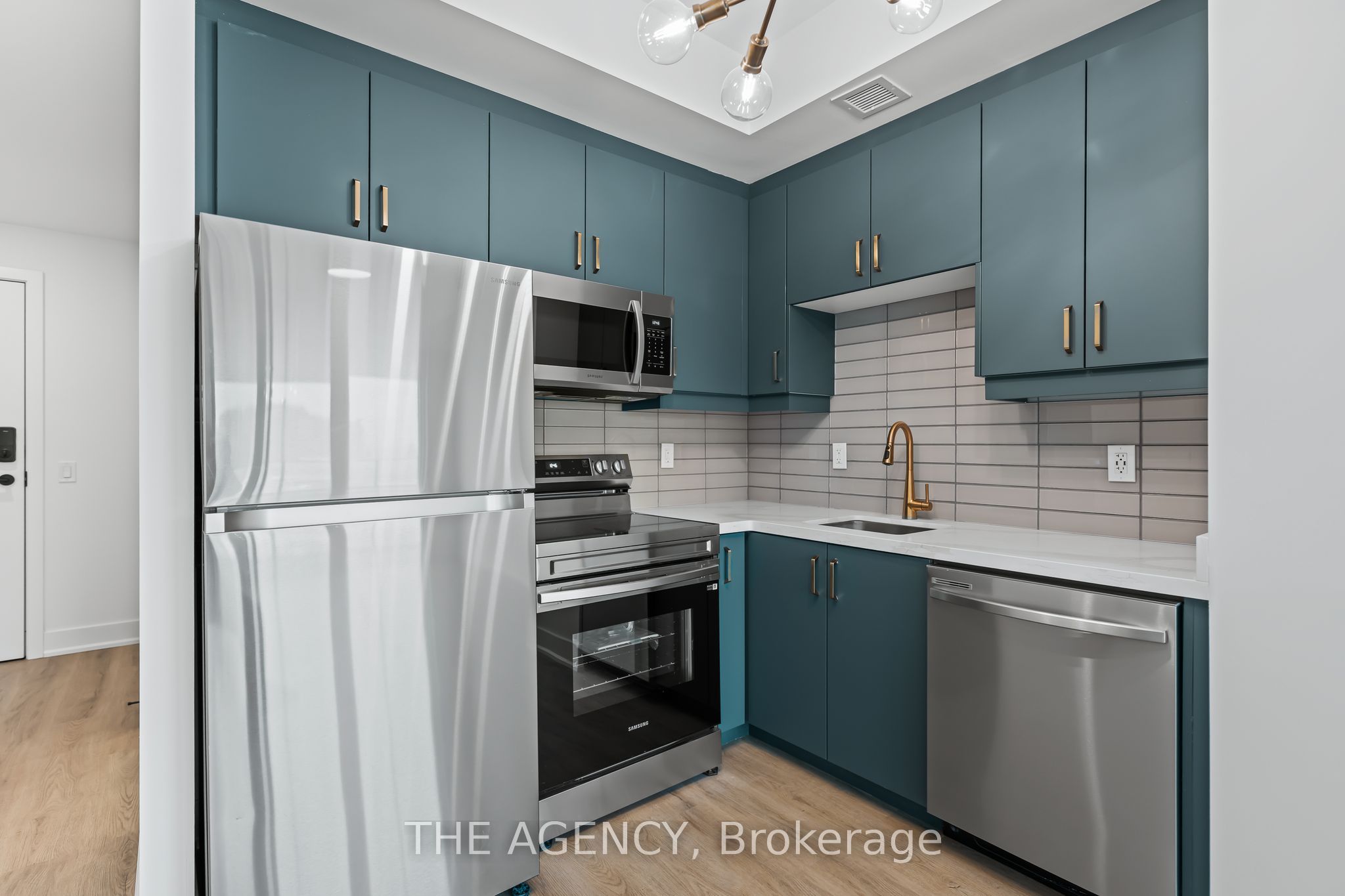 575 Conklin Road 528 Property Photo 12