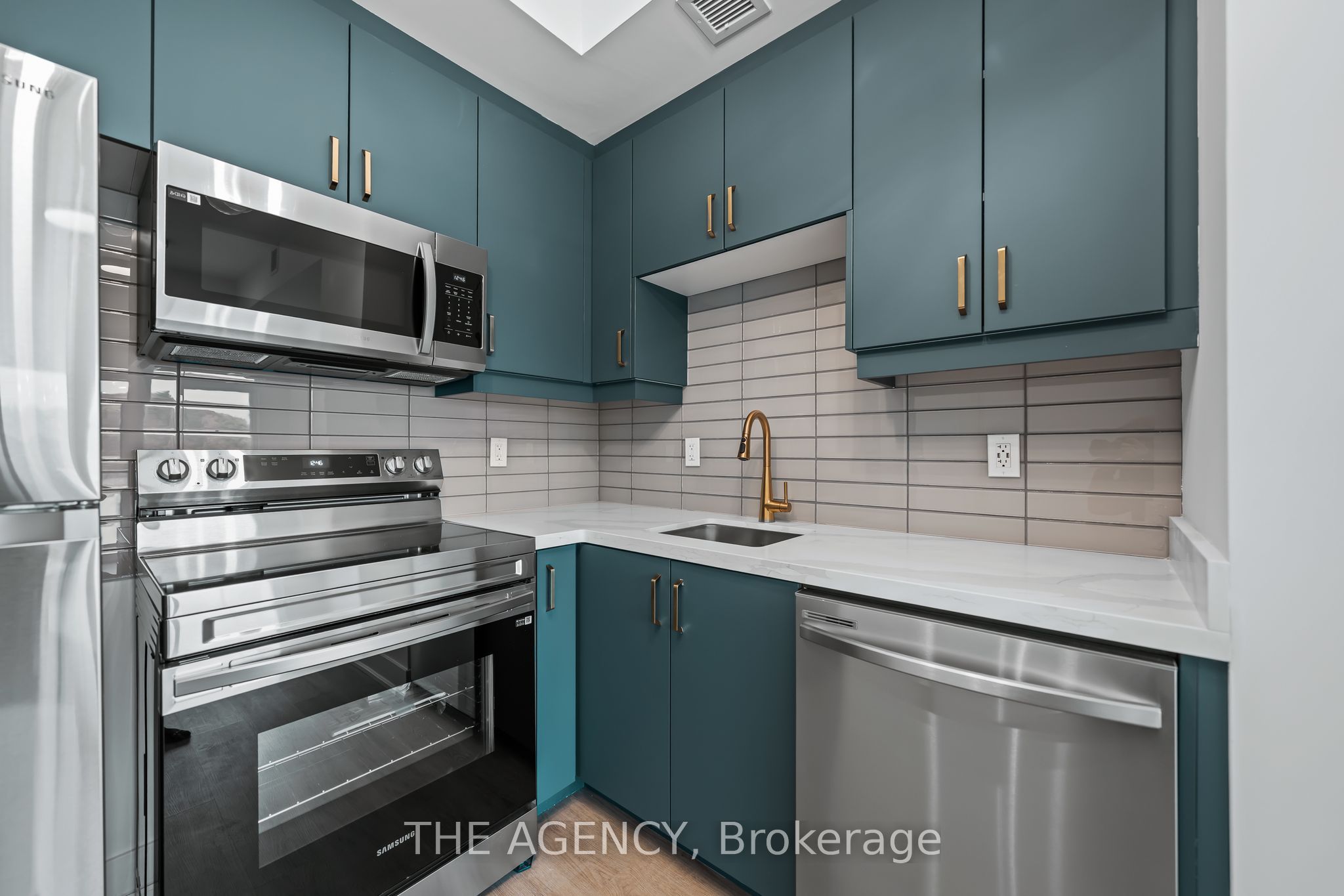 575 Conklin Road 528 Property Photo 13