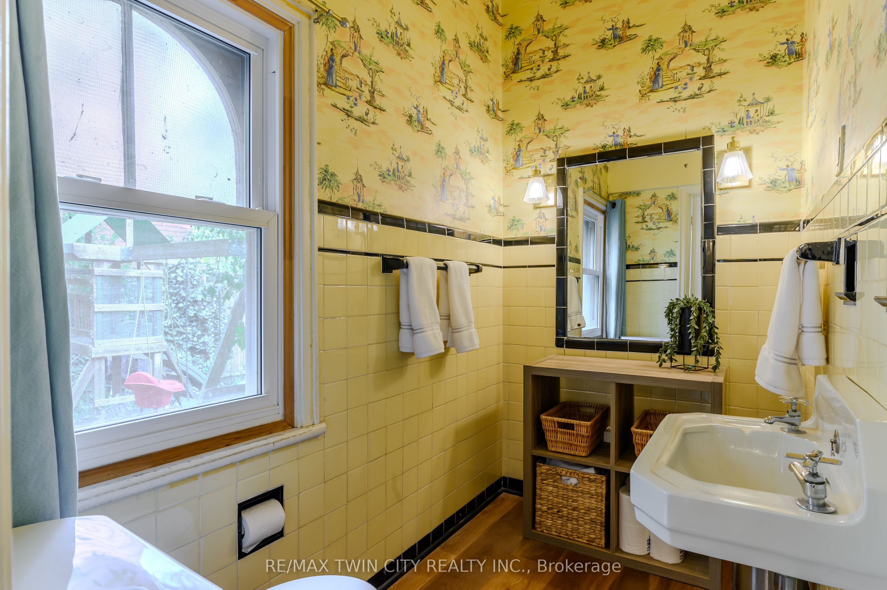 35 Egerton Street Property Photo 16