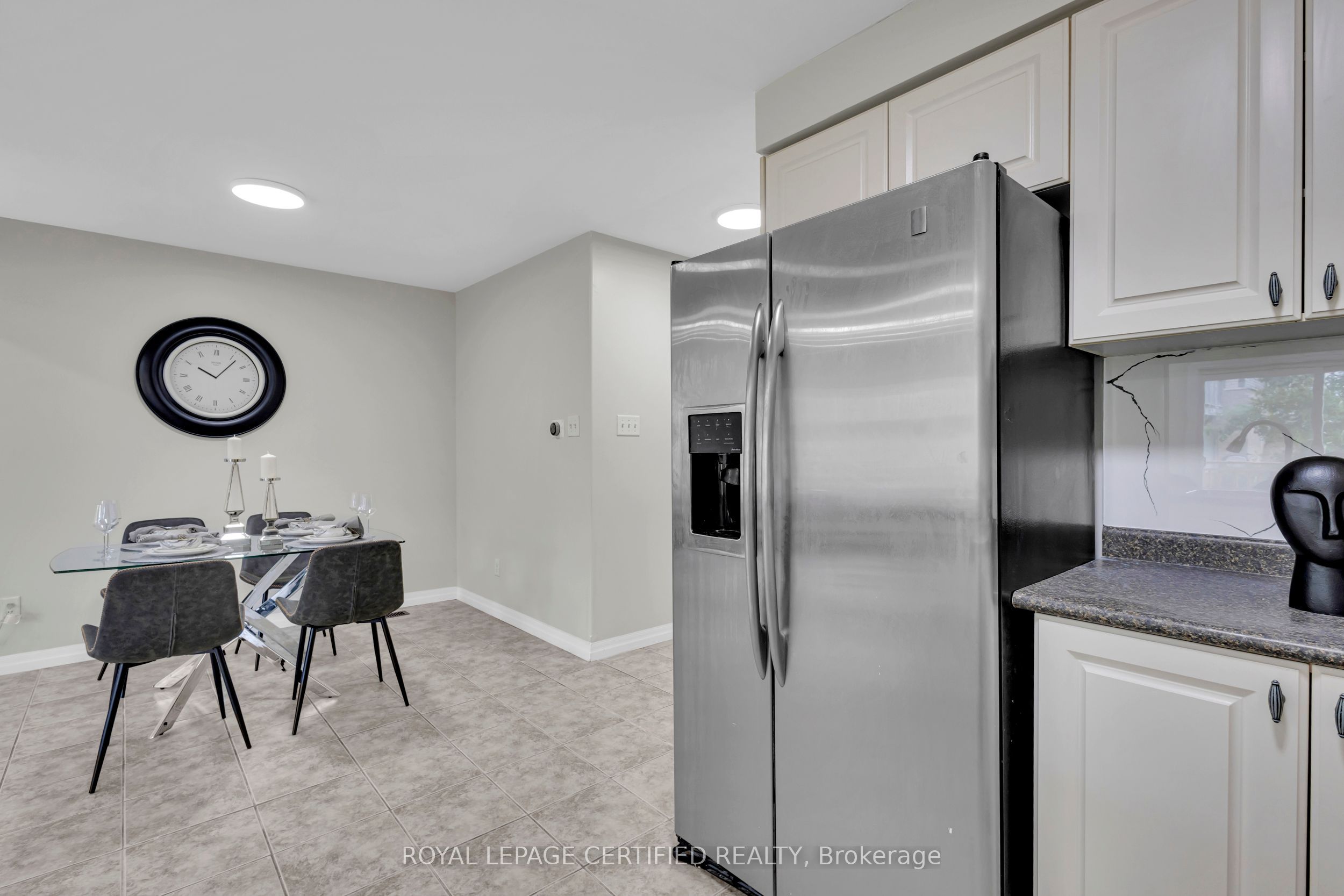 140 Windflower Drive Property Photo 7