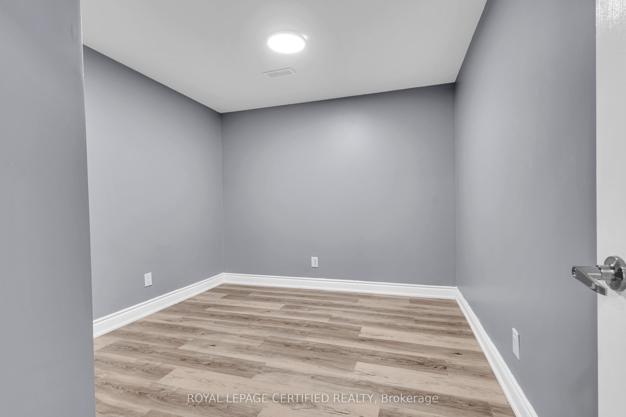 140 Windflower Drive Property Photo 28