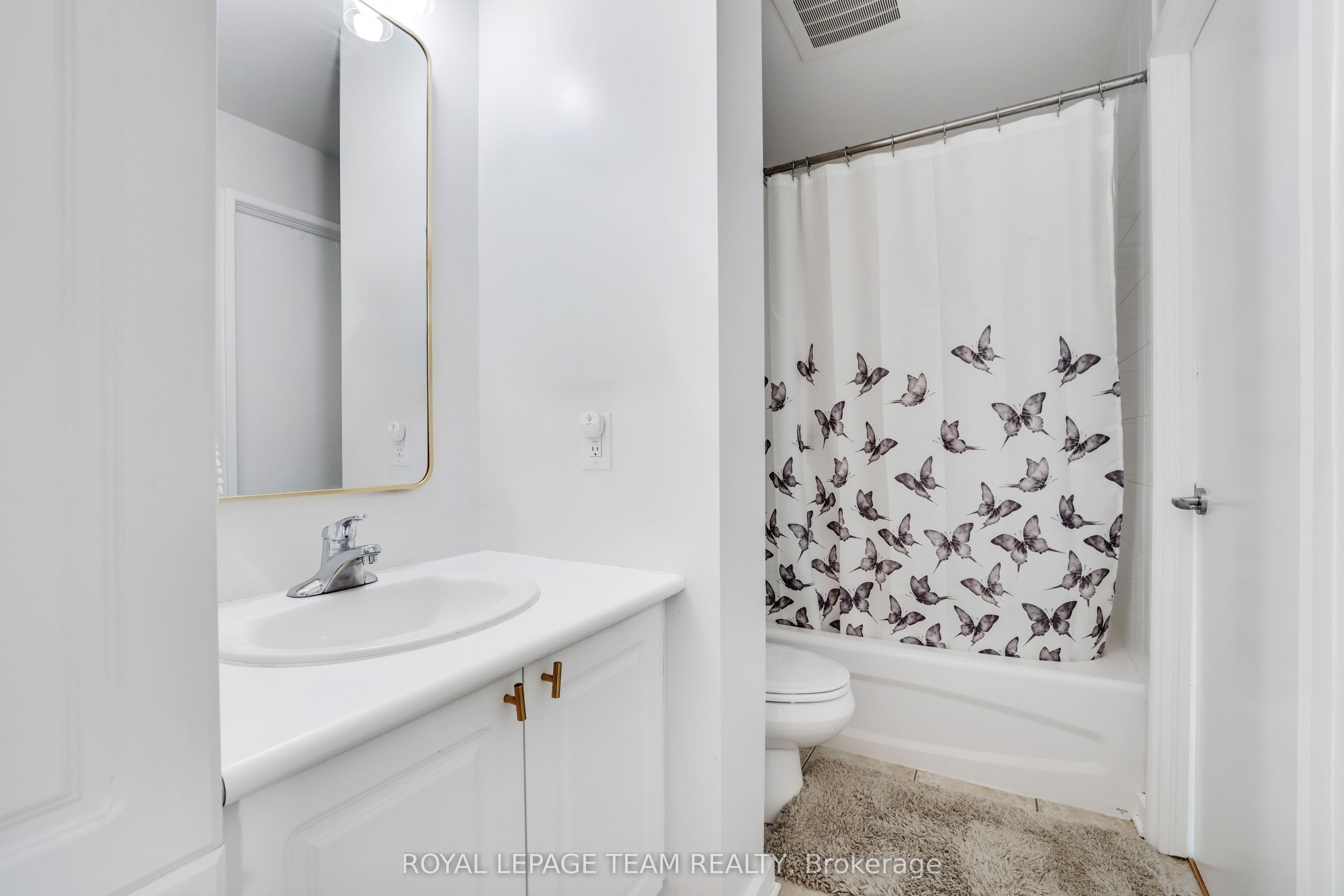 150 Caroline Avenue 201 Property Photo 18