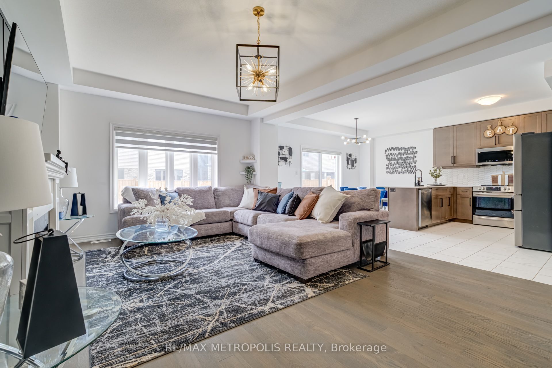 177 Longboat Run W Property Photo 8