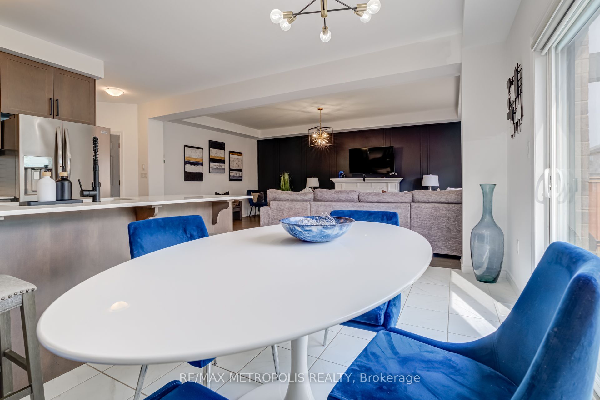 177 Longboat Run W Property Photo 13