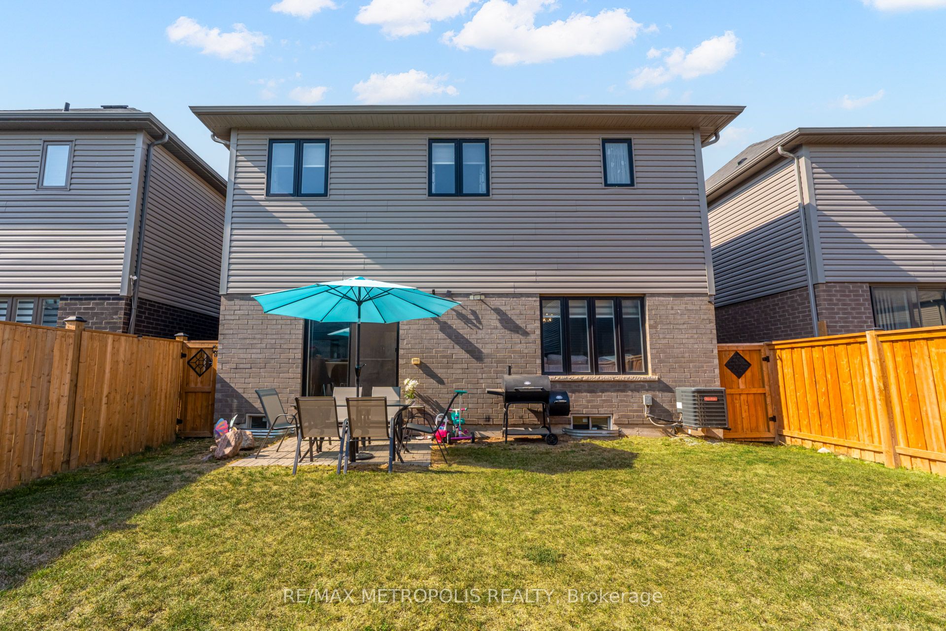 177 Longboat Run W Property Photo 29