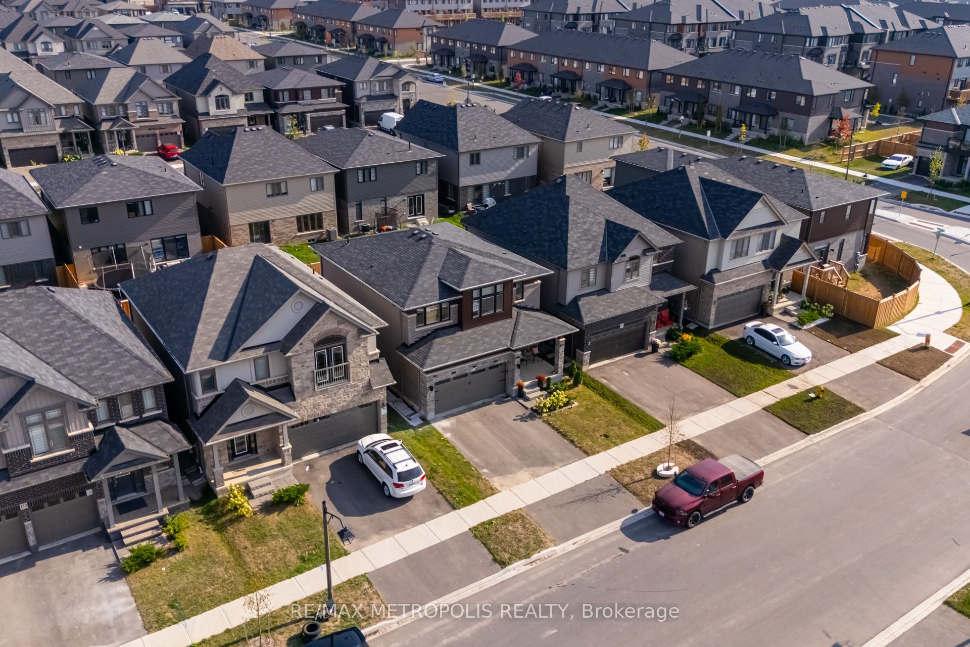 177 Longboat Run W Property Photo 31