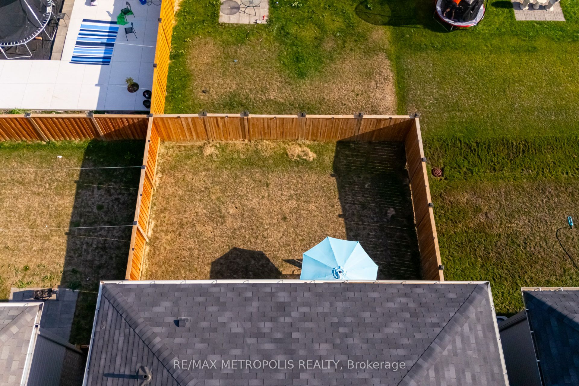 177 Longboat Run W Property Photo 33