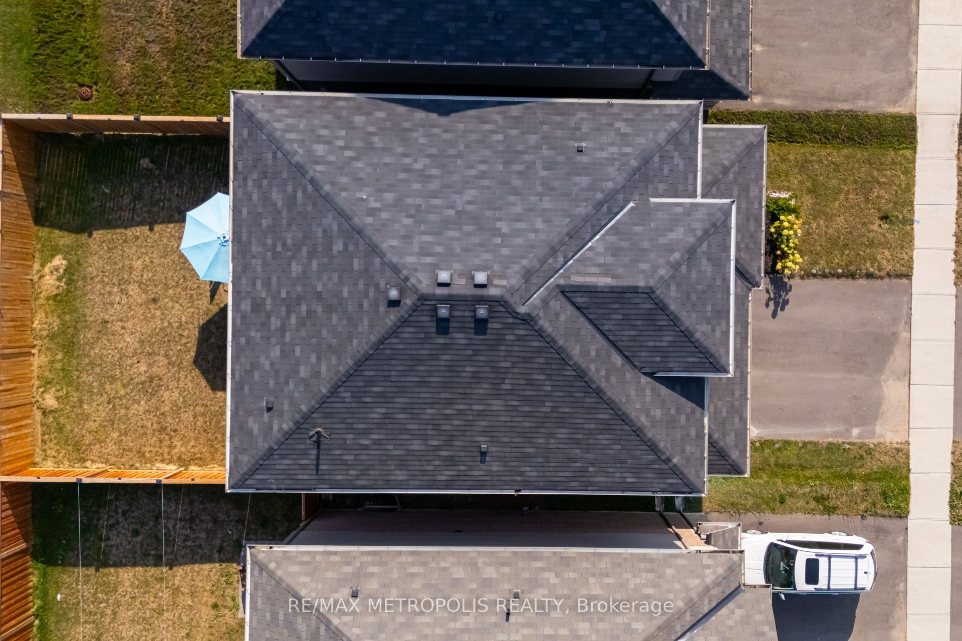 177 Longboat Run W Property Photo 34