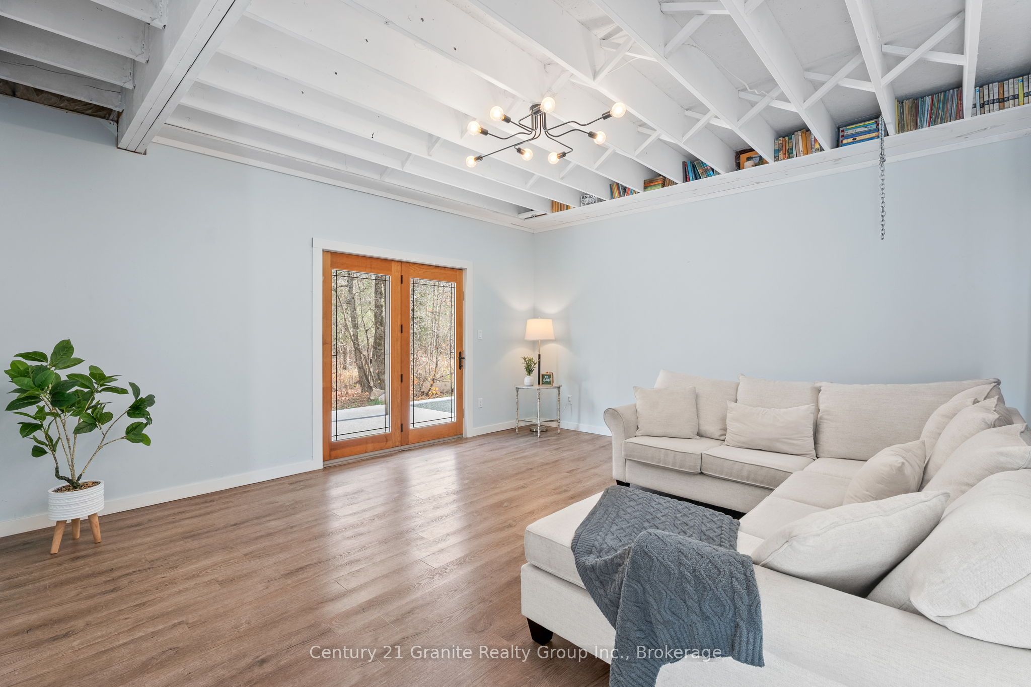 1126 Rice Road Property Photo 17