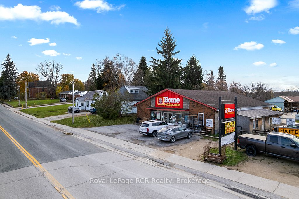 260/248 N Garafraxa Street N Property Photo 5