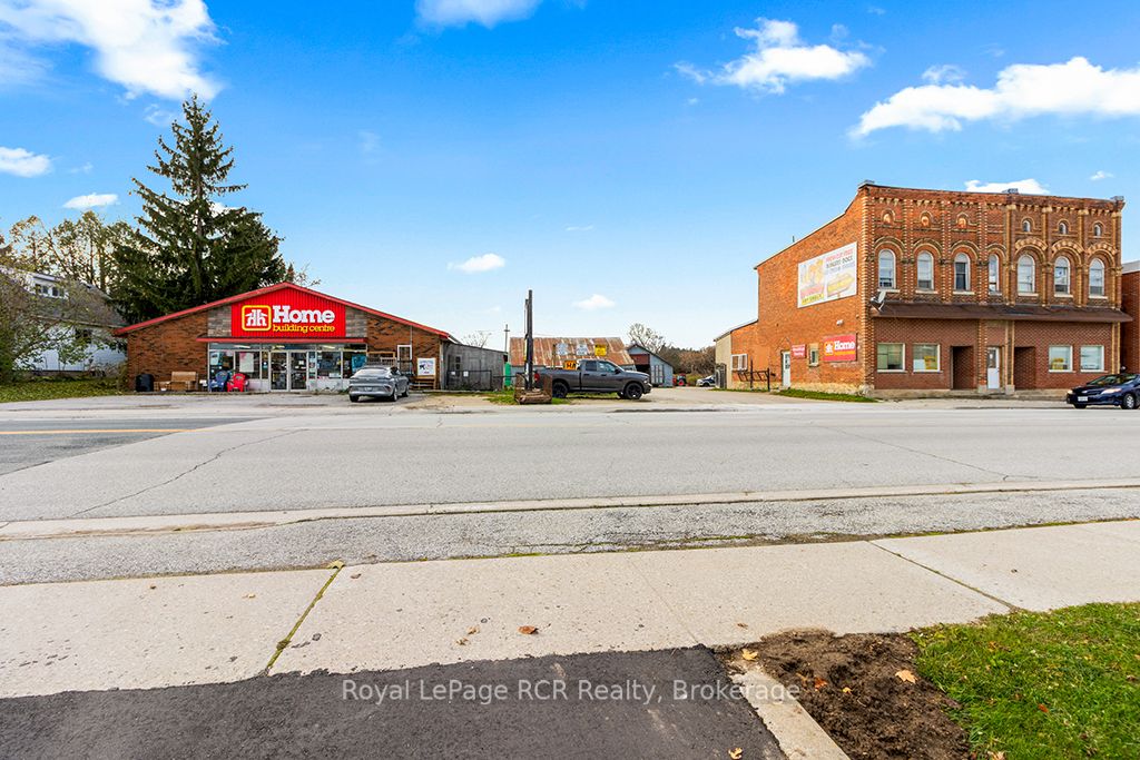 260/248 N Garafraxa Street N Property Photo 17