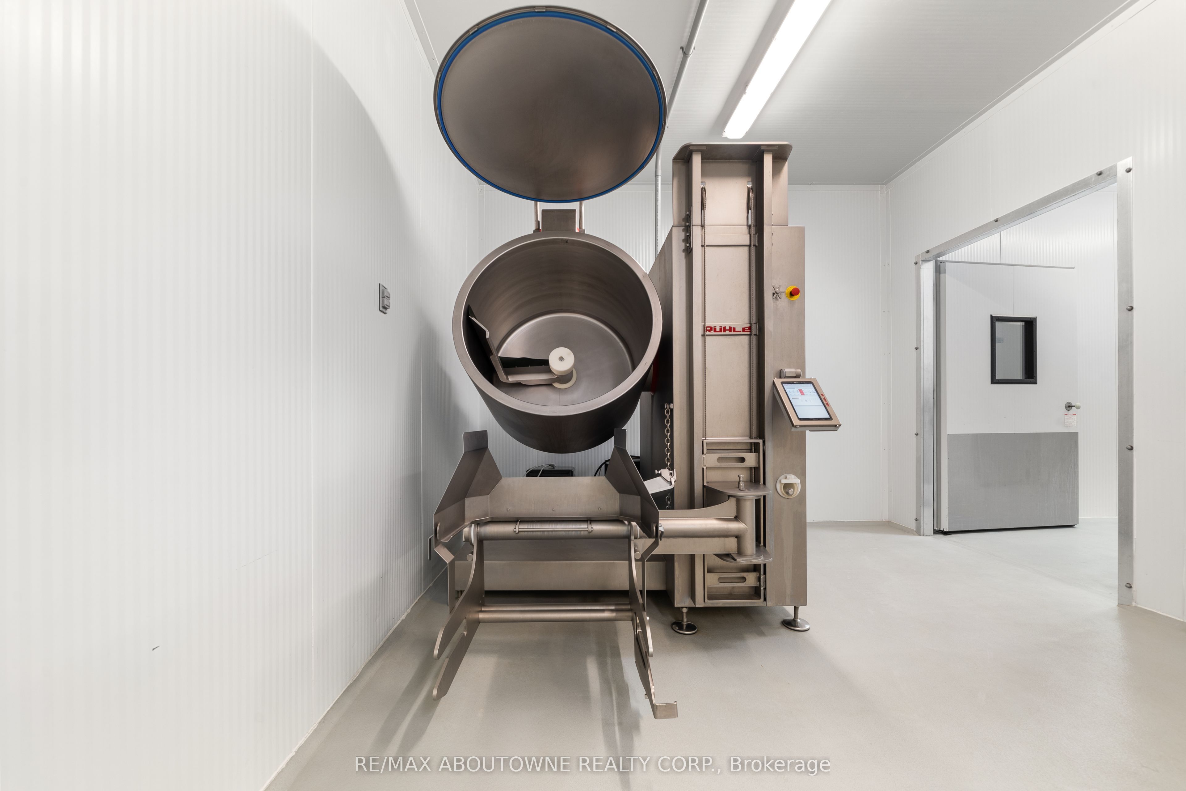 842 Hamilton Rd Property Photo 34