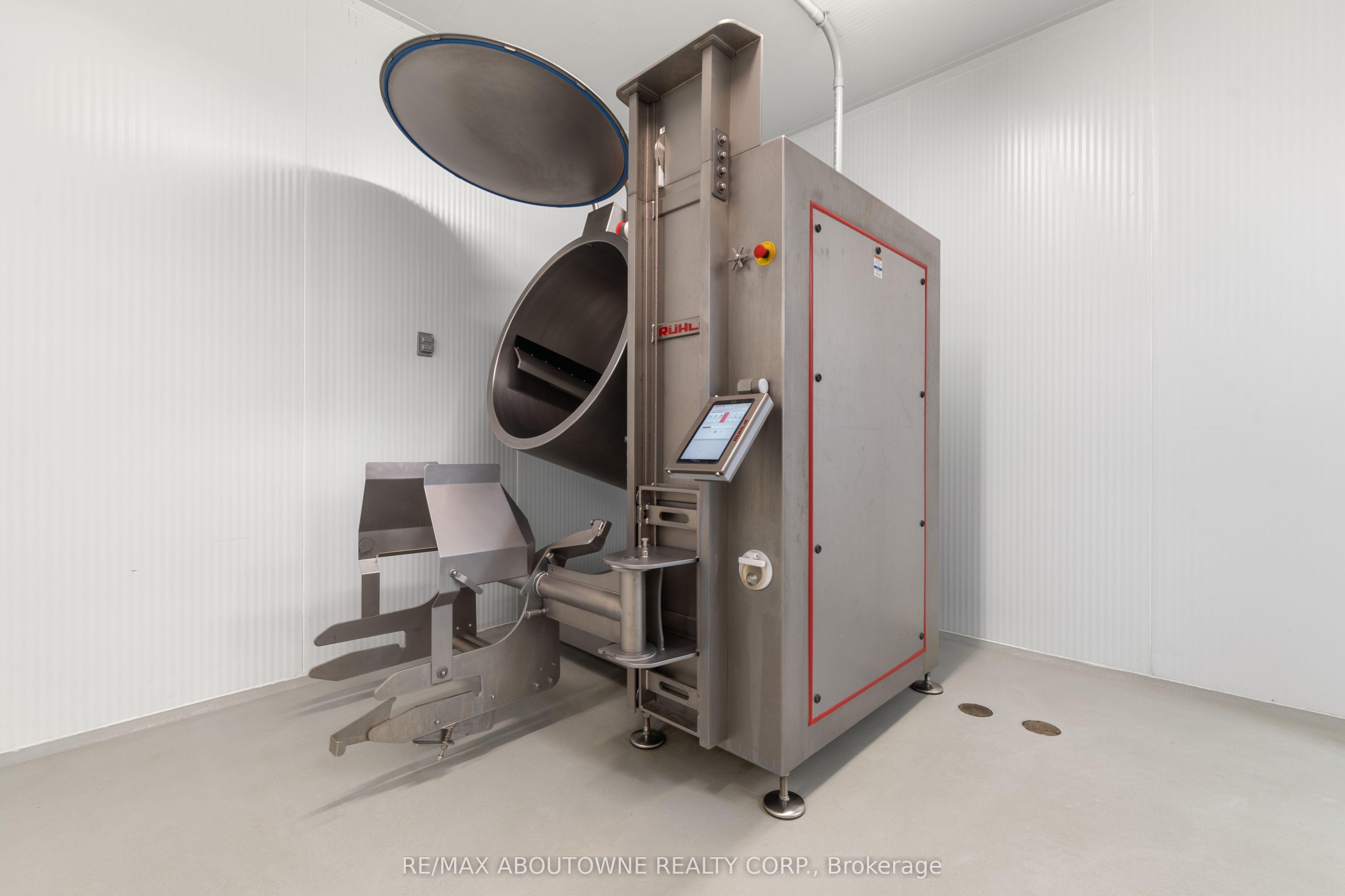 842 Hamilton Rd Property Photo 35