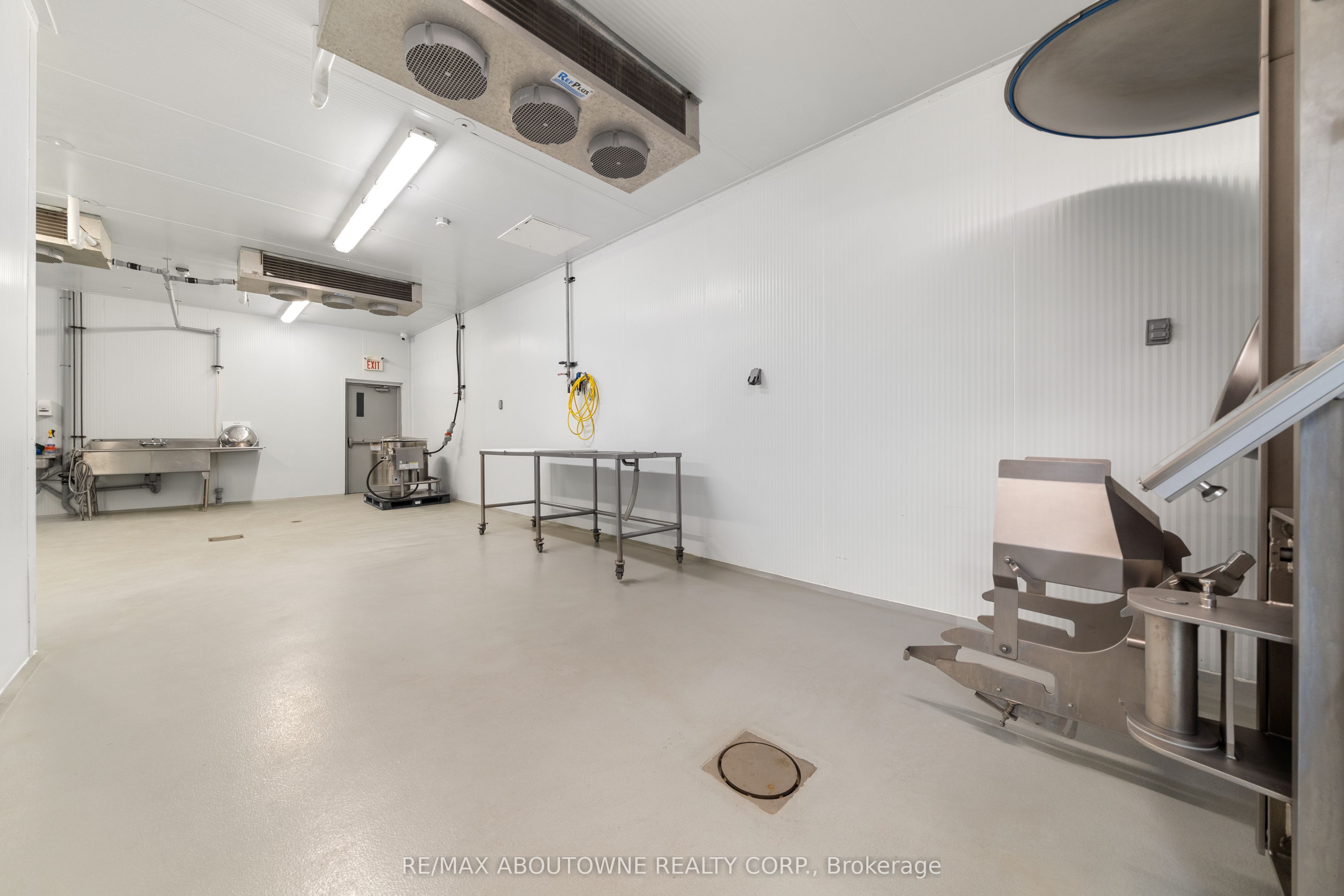 842 Hamilton Rd Property Photo 36