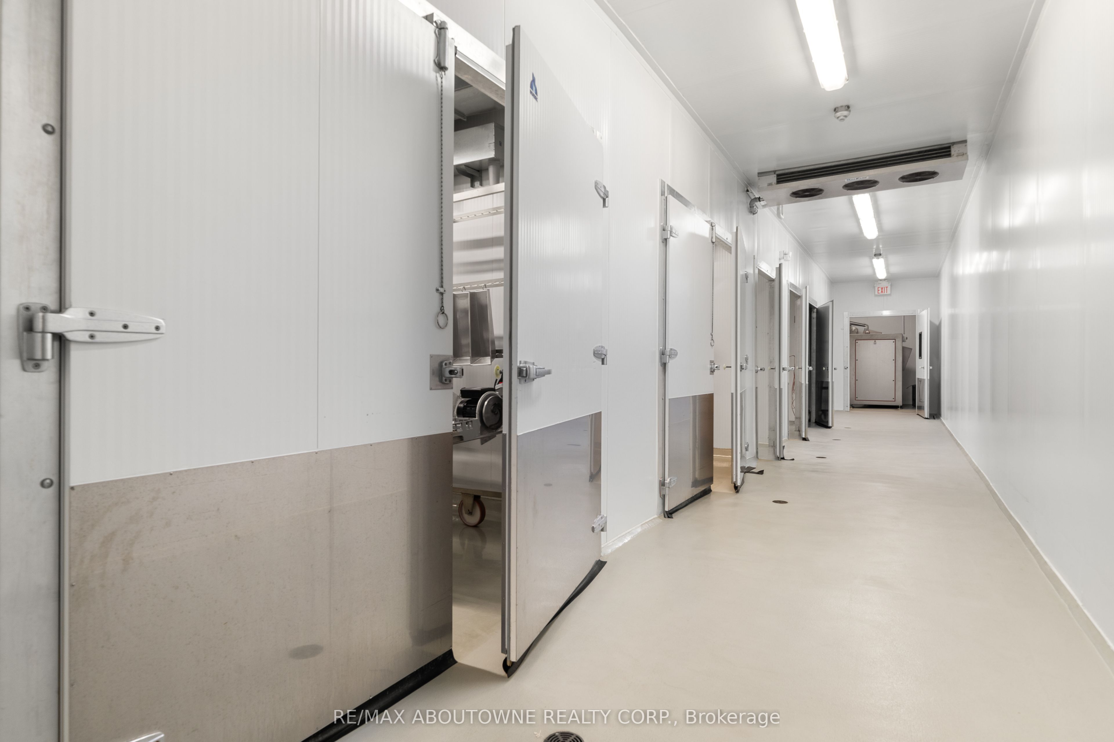 842 Hamilton Rd Property Photo 41