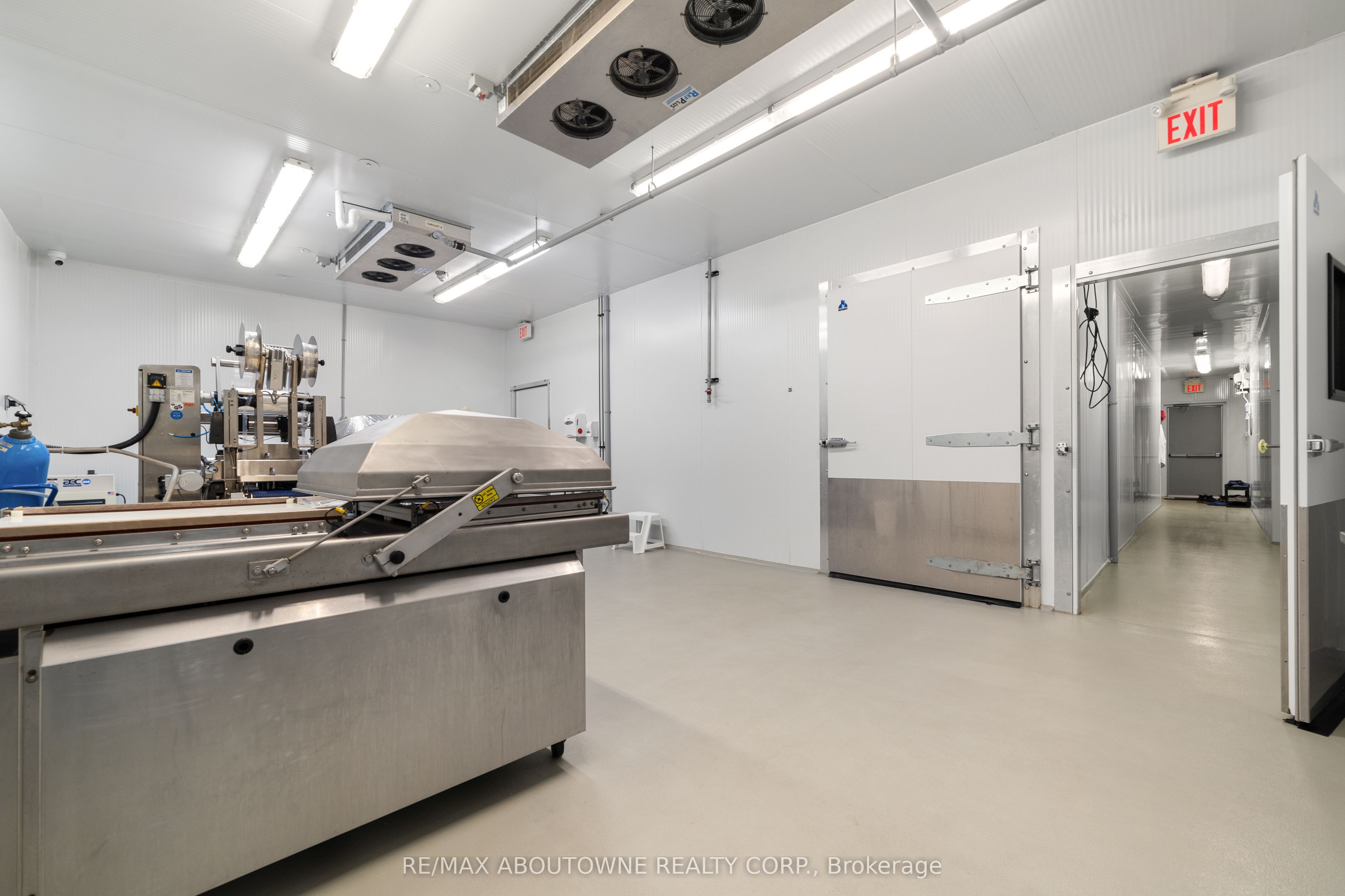 842 Hamilton Rd Property Photo 43