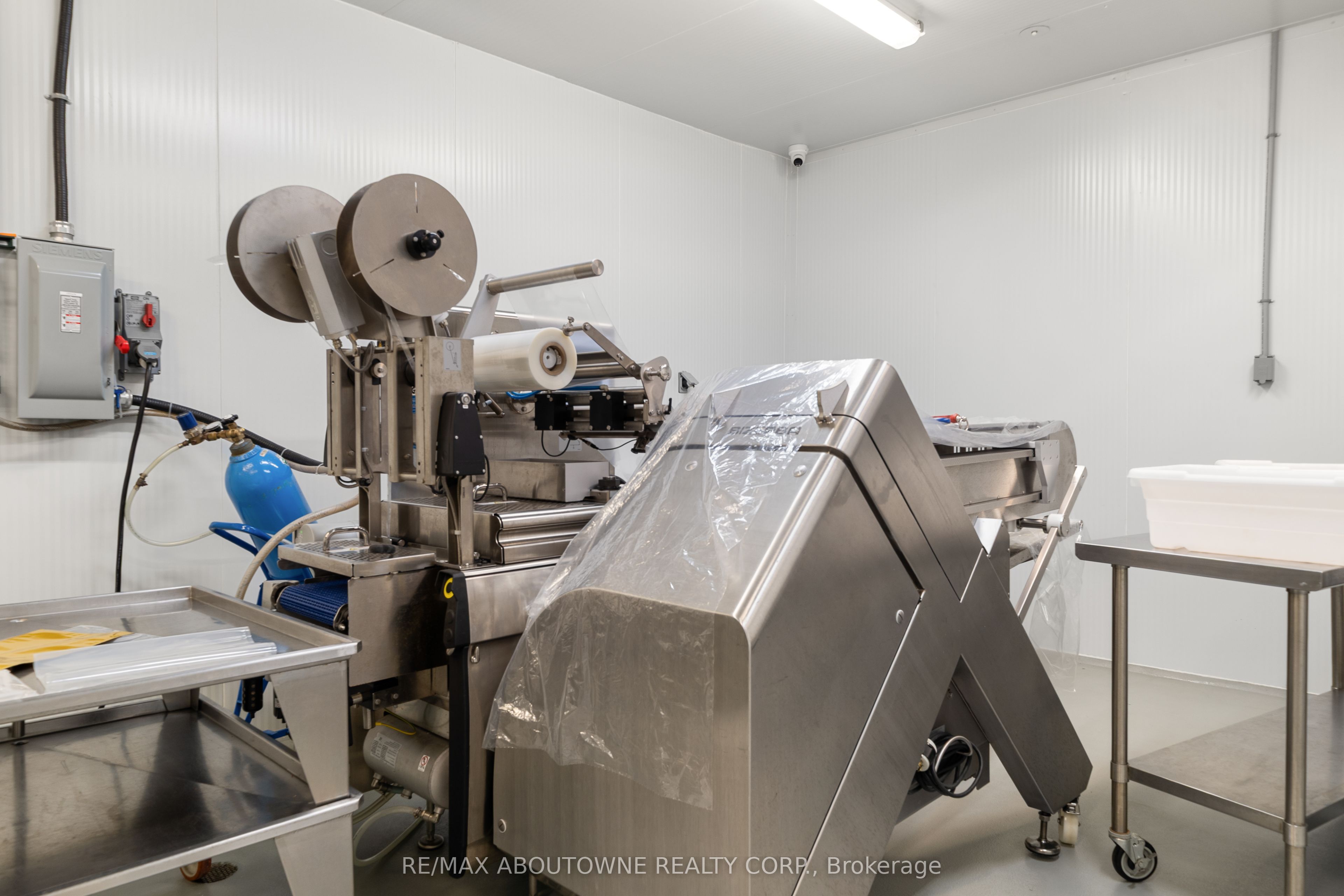 842 Hamilton Rd Property Photo 45