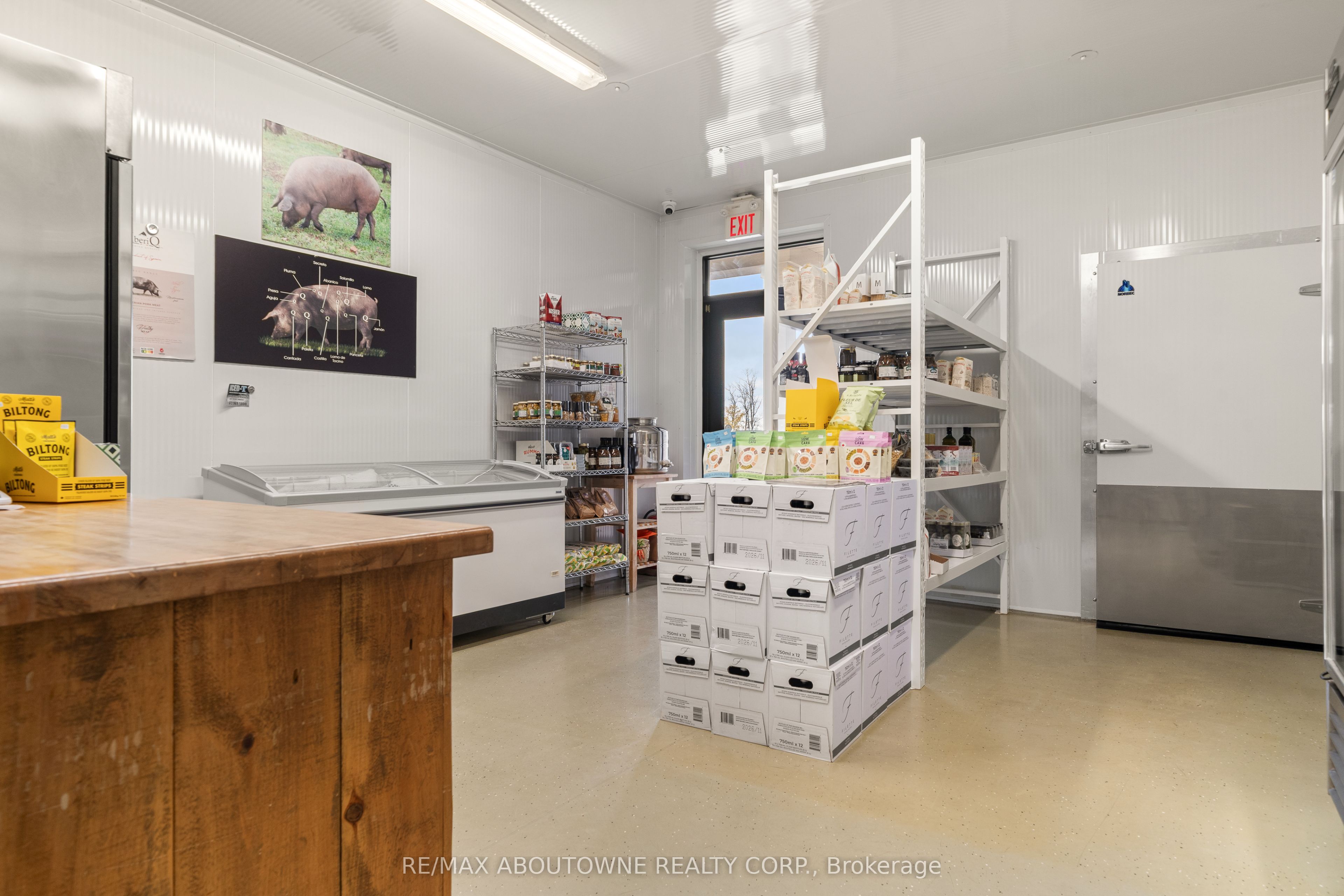 842 Hamilton Rd Property Photo 48