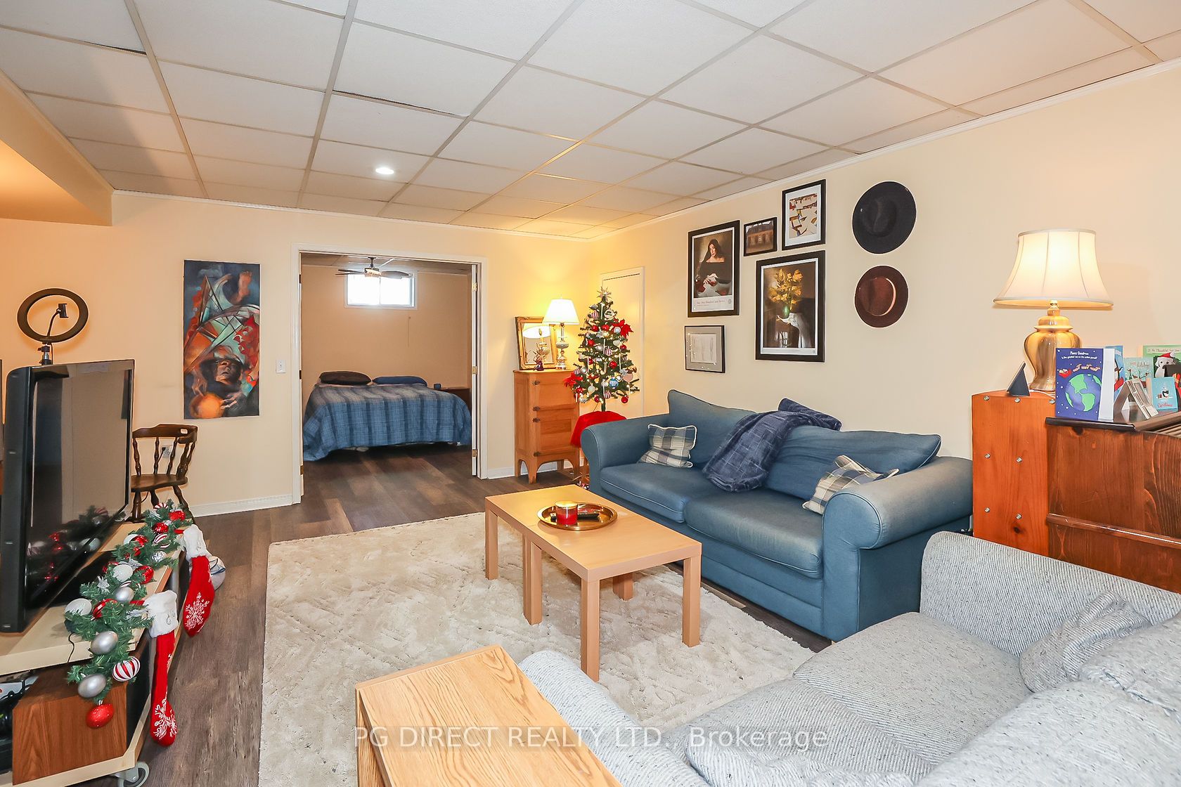 557 Mississagua Street Property Photo 13